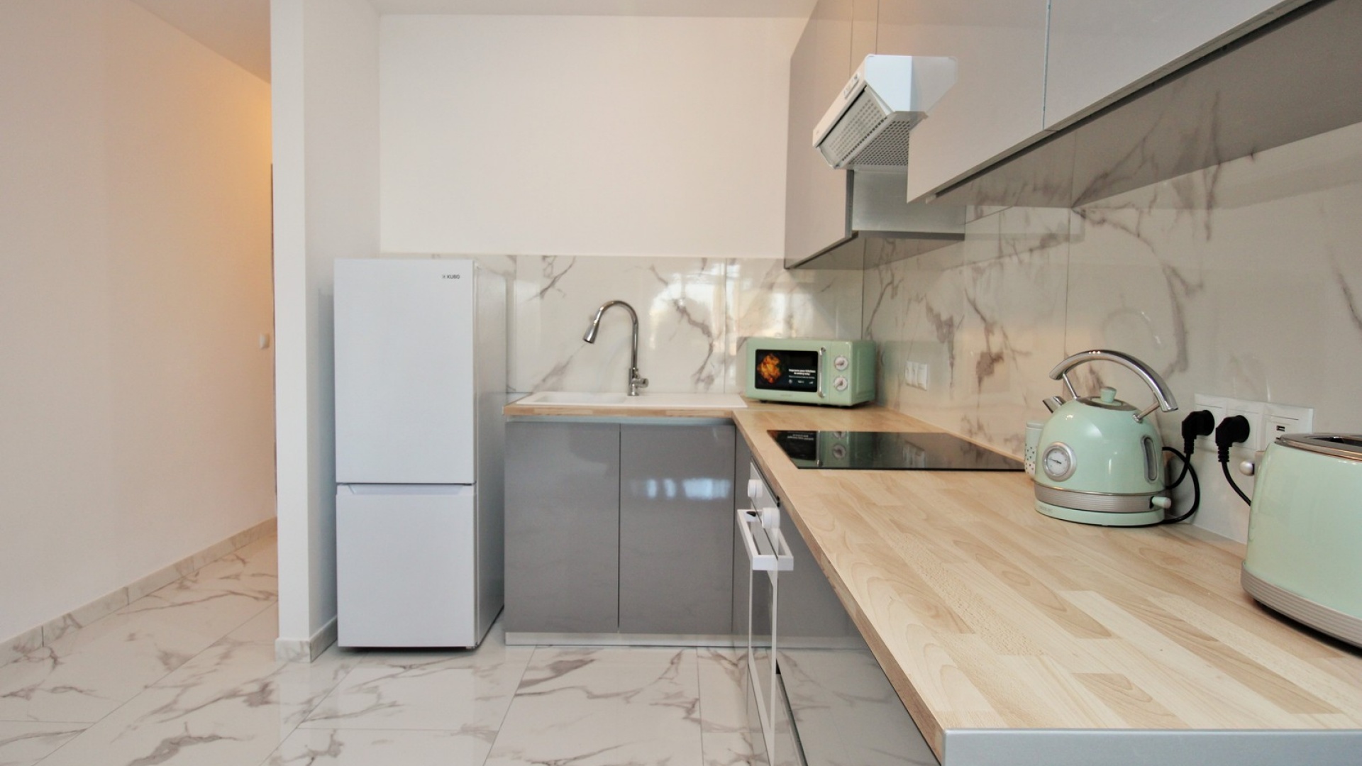 Resale - Apartment - Villamartin