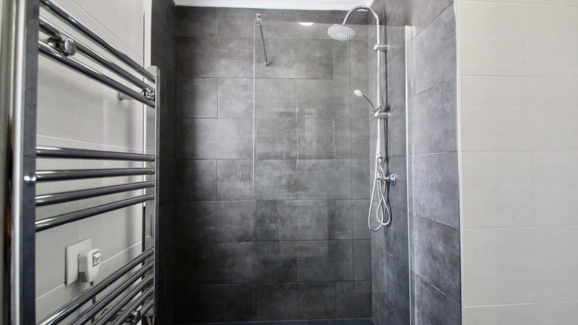 Resale - Apartment - Villamartin