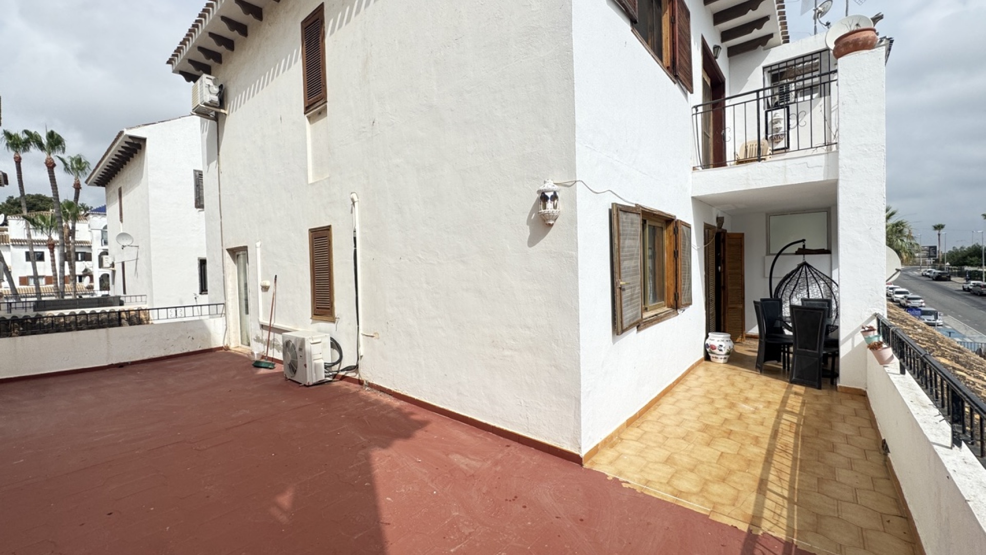 Resale - Apartment - Villamartin