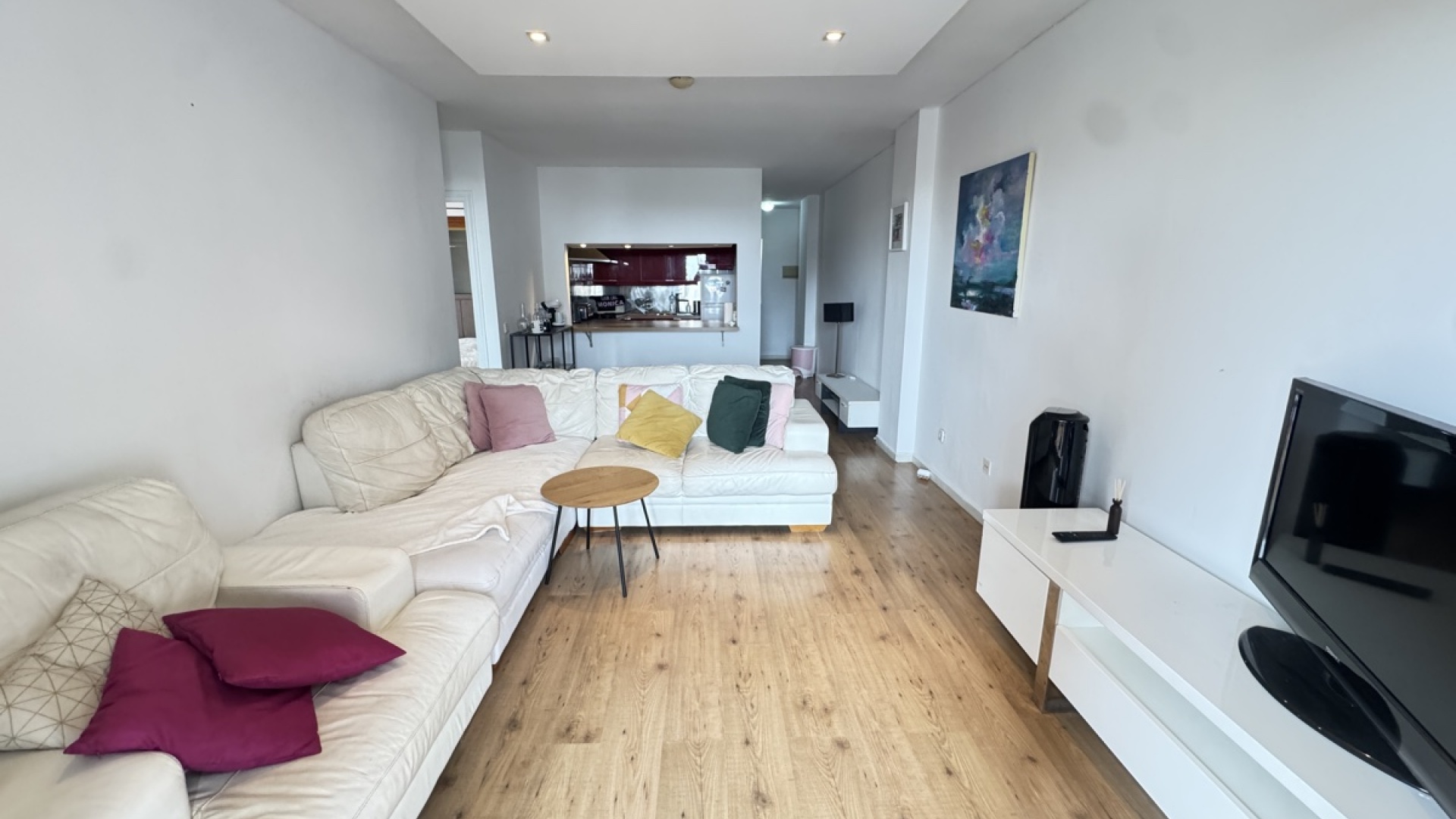 Resale - Apartment - Villamartin