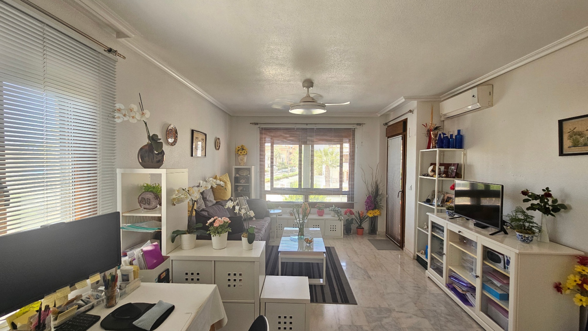 Resale - Apartment - Villamartin