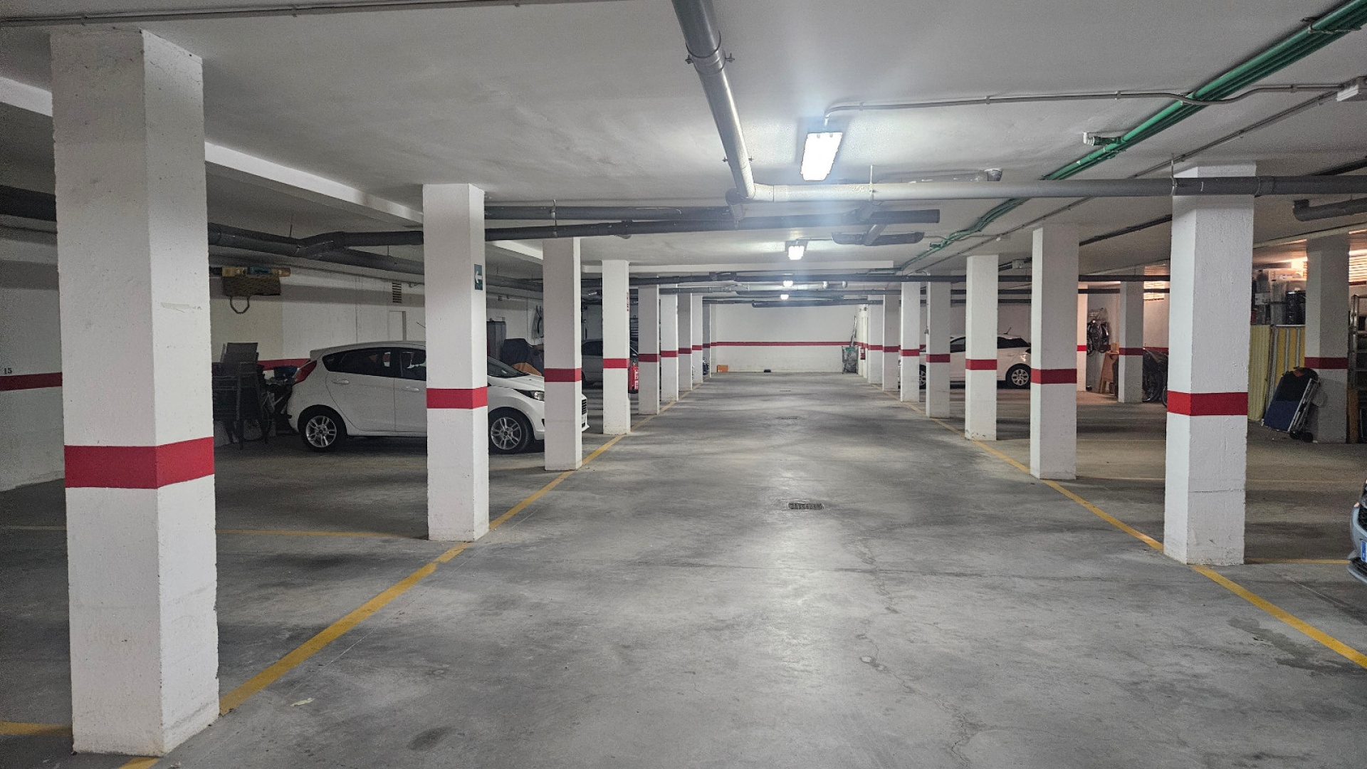 Resale - Apartment - Villamartin