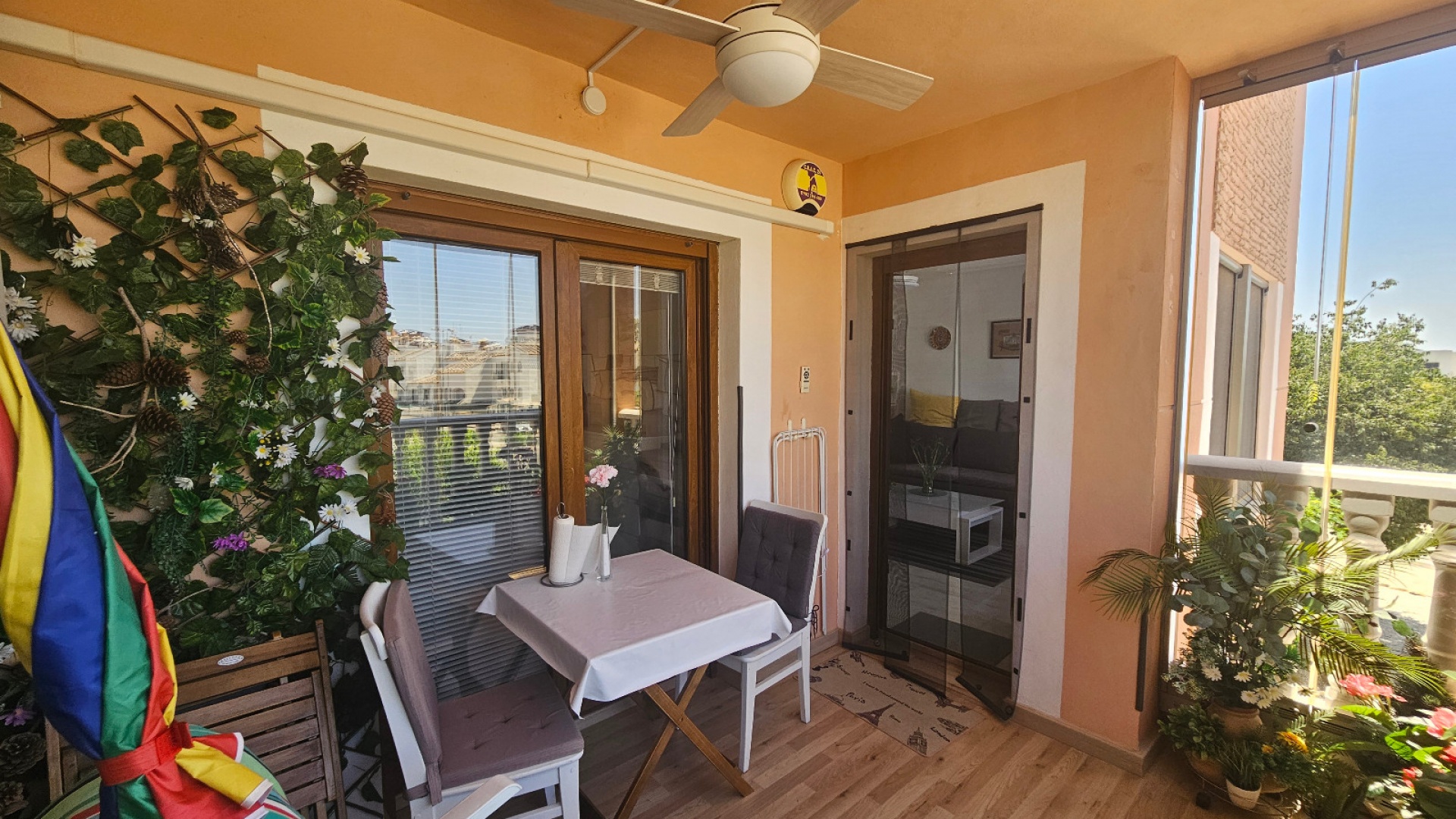 Resale - Apartment - Villamartin