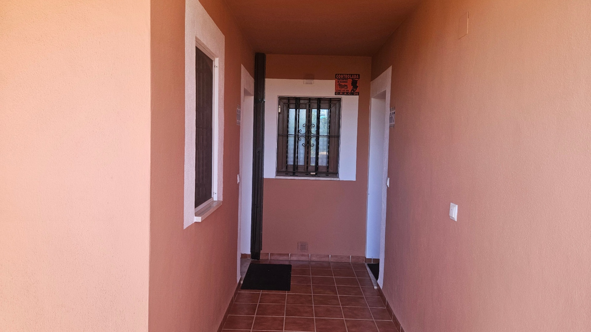 Resale - Apartment - Villamartin
