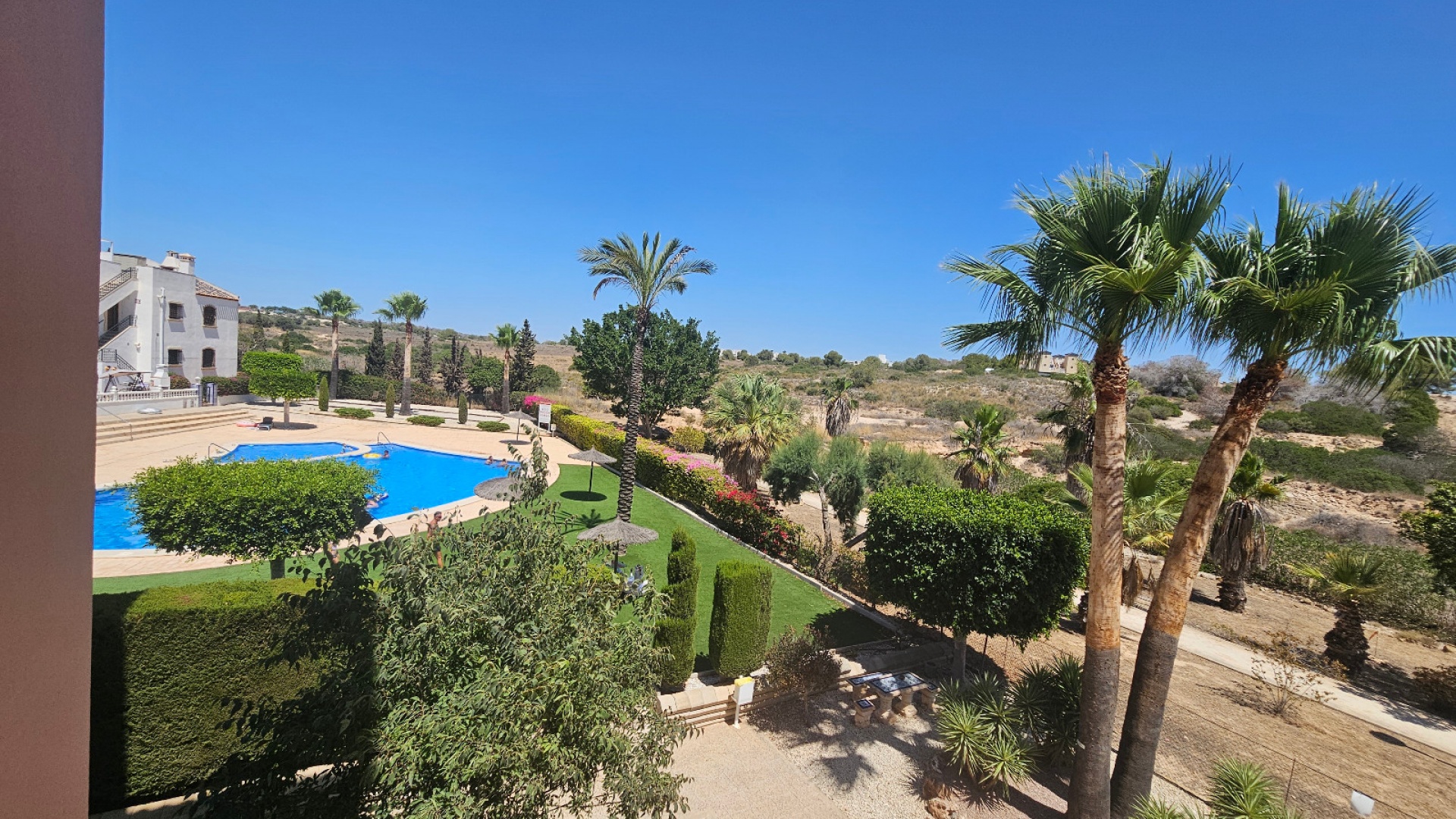 Resale - Apartment - Villamartin