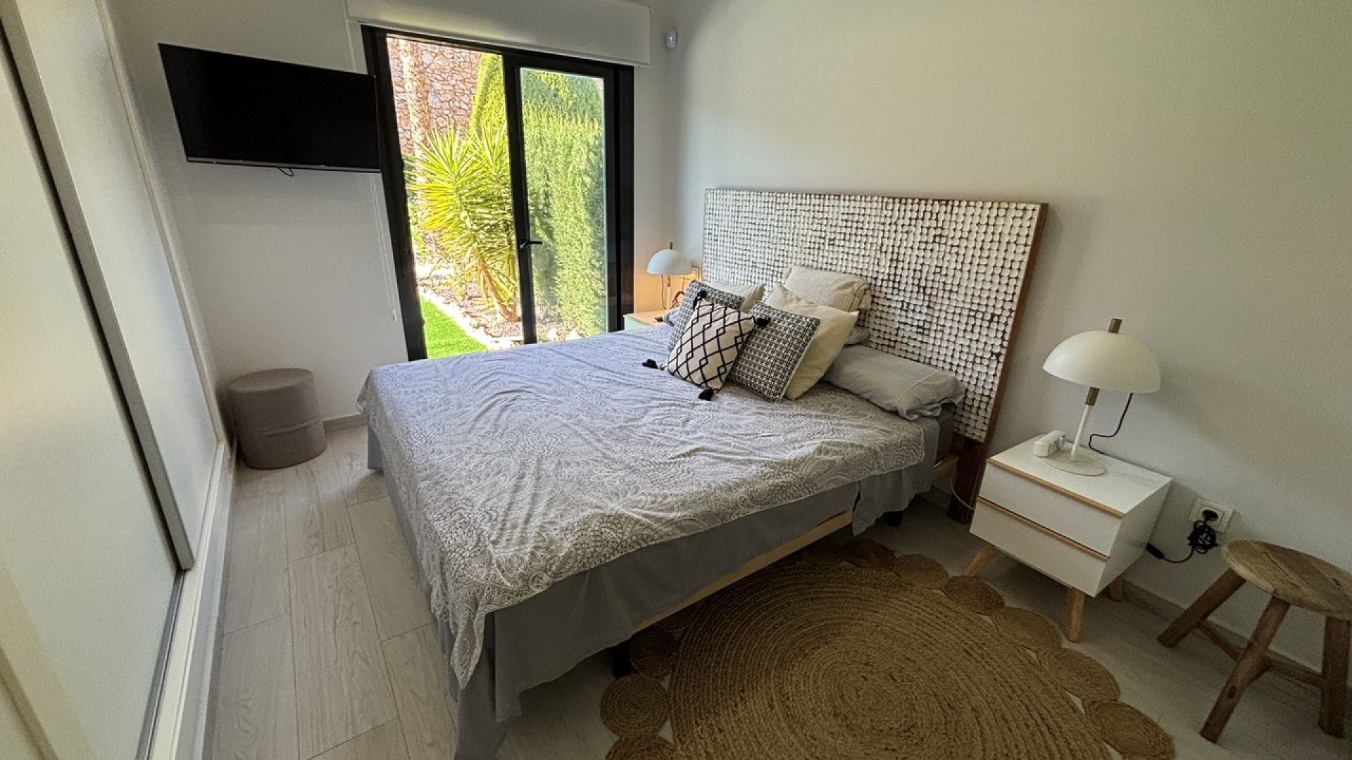 Resale - Apartment - Villamartin