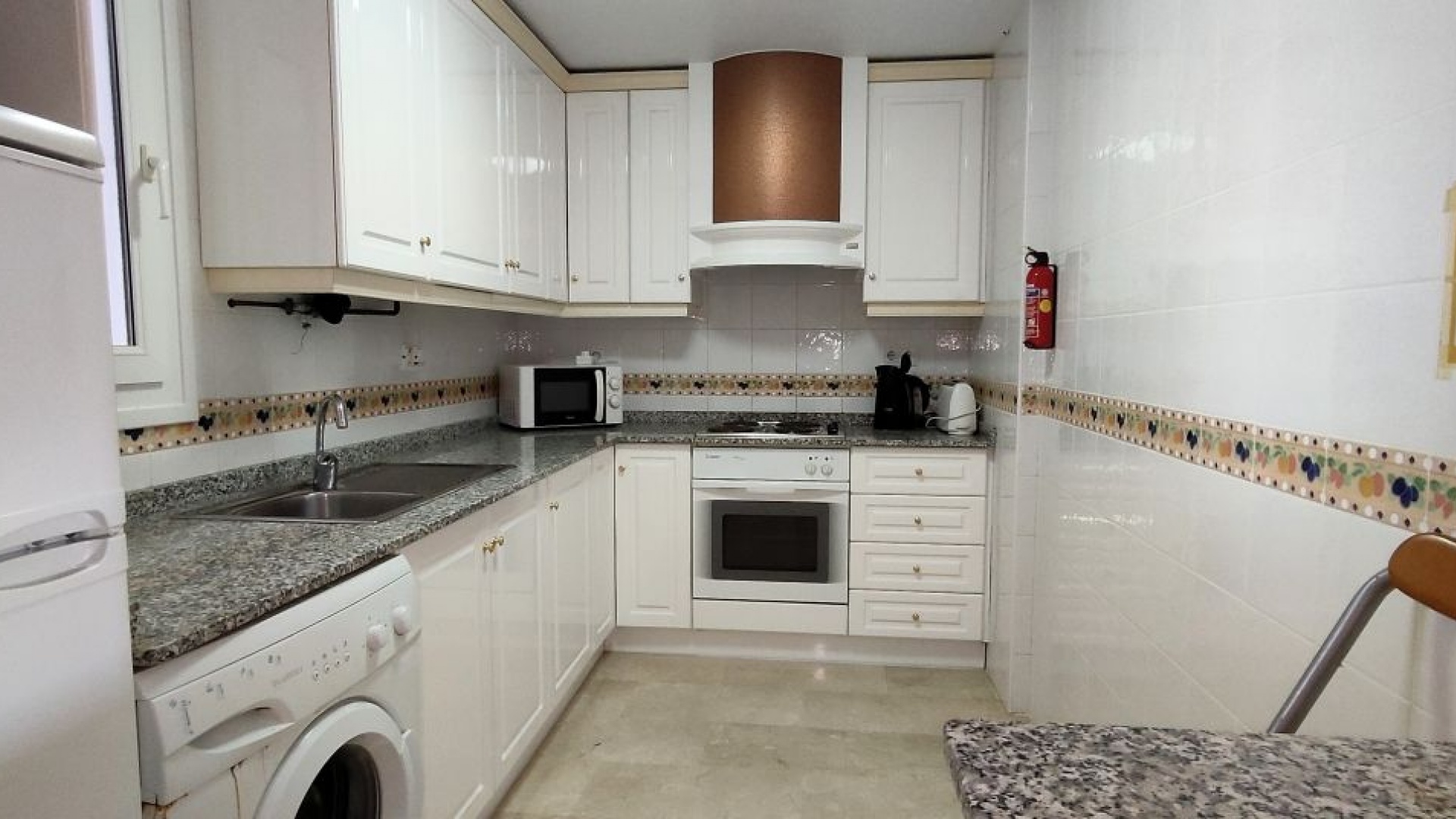 Resale - Apartment - Villamartin