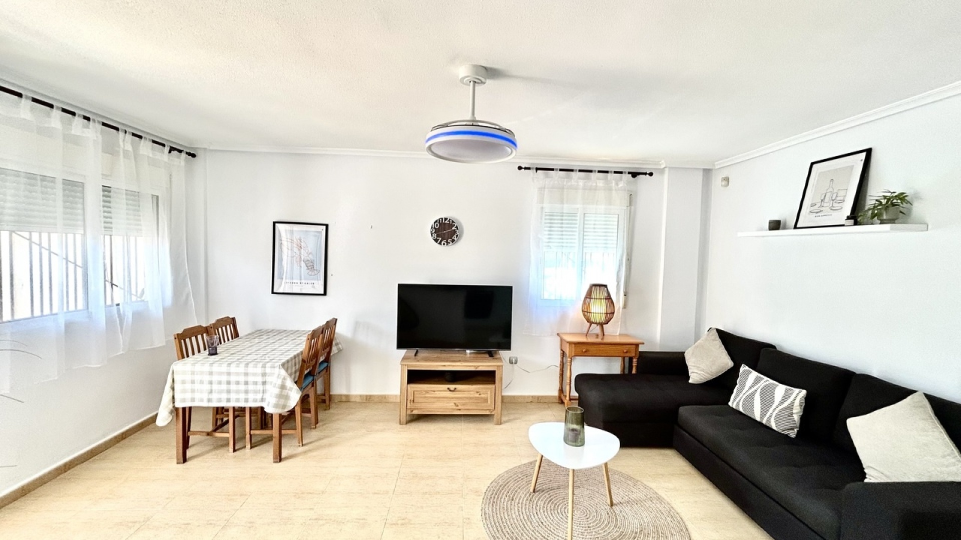 Resale - Apartment - Villamartin