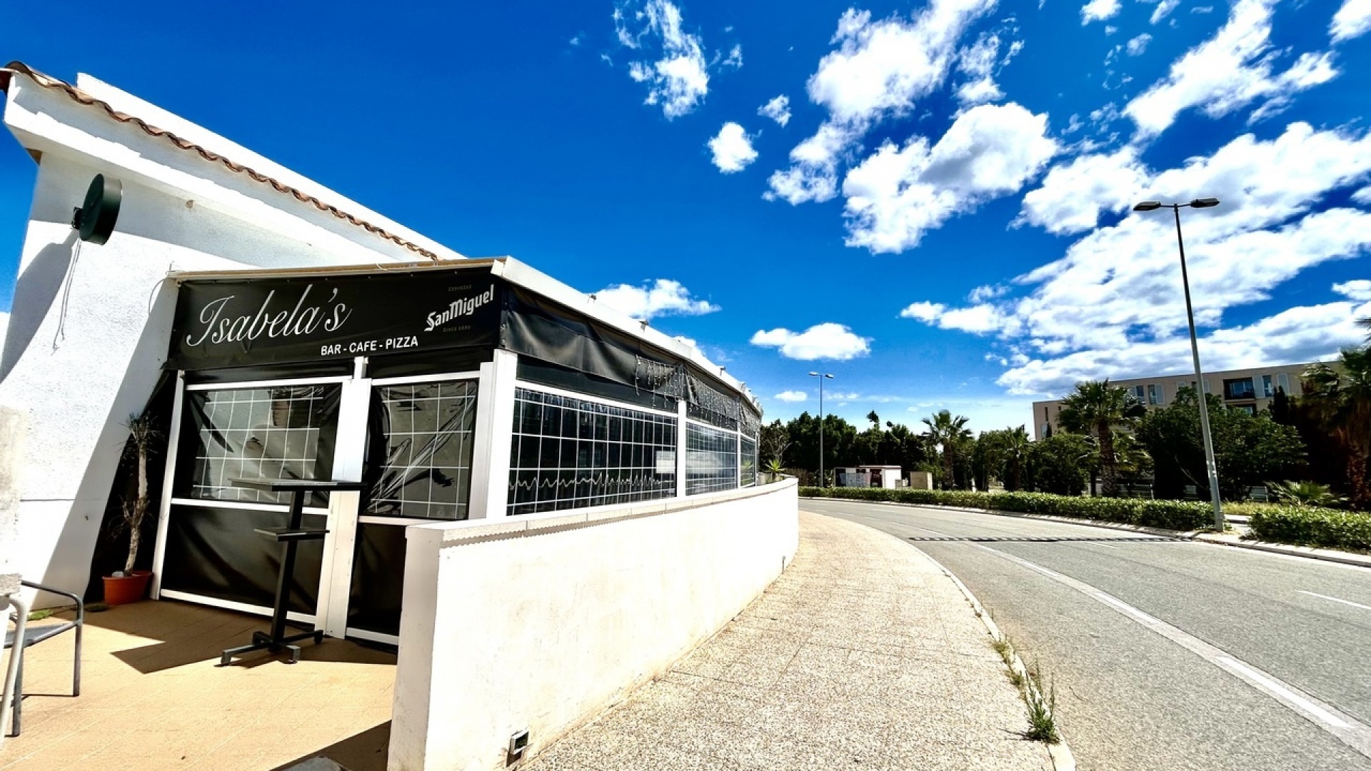 Resale - Apartment - Villamartin