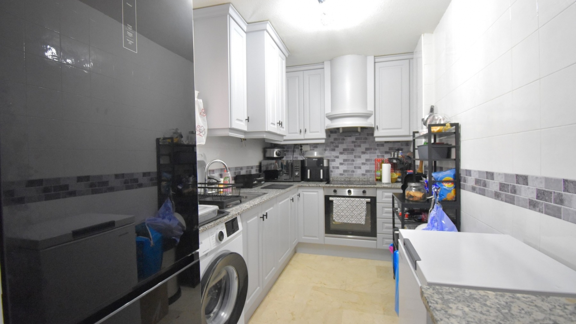 Resale - Apartment - Villamartin