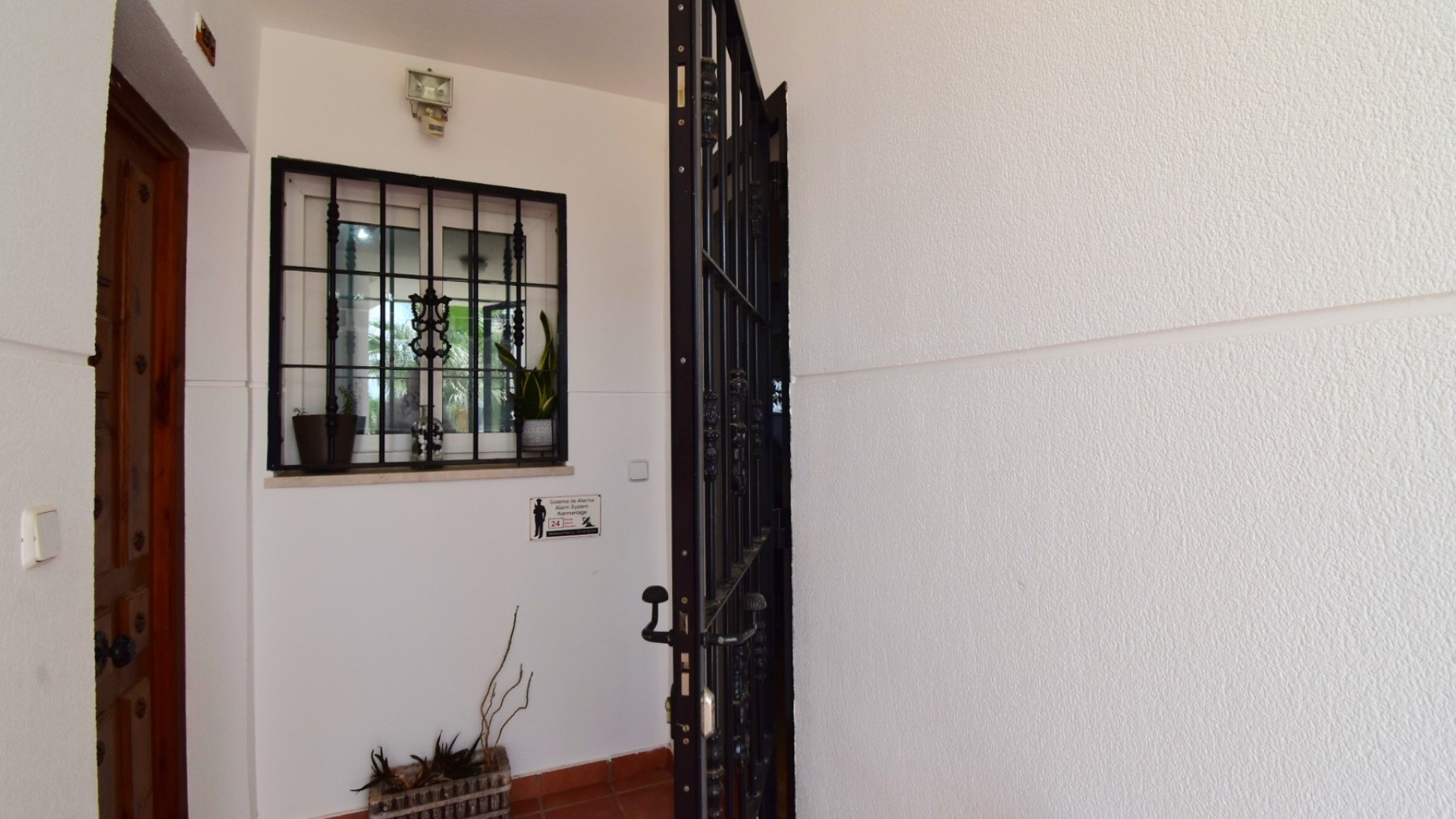 Resale - Apartment - Villamartin