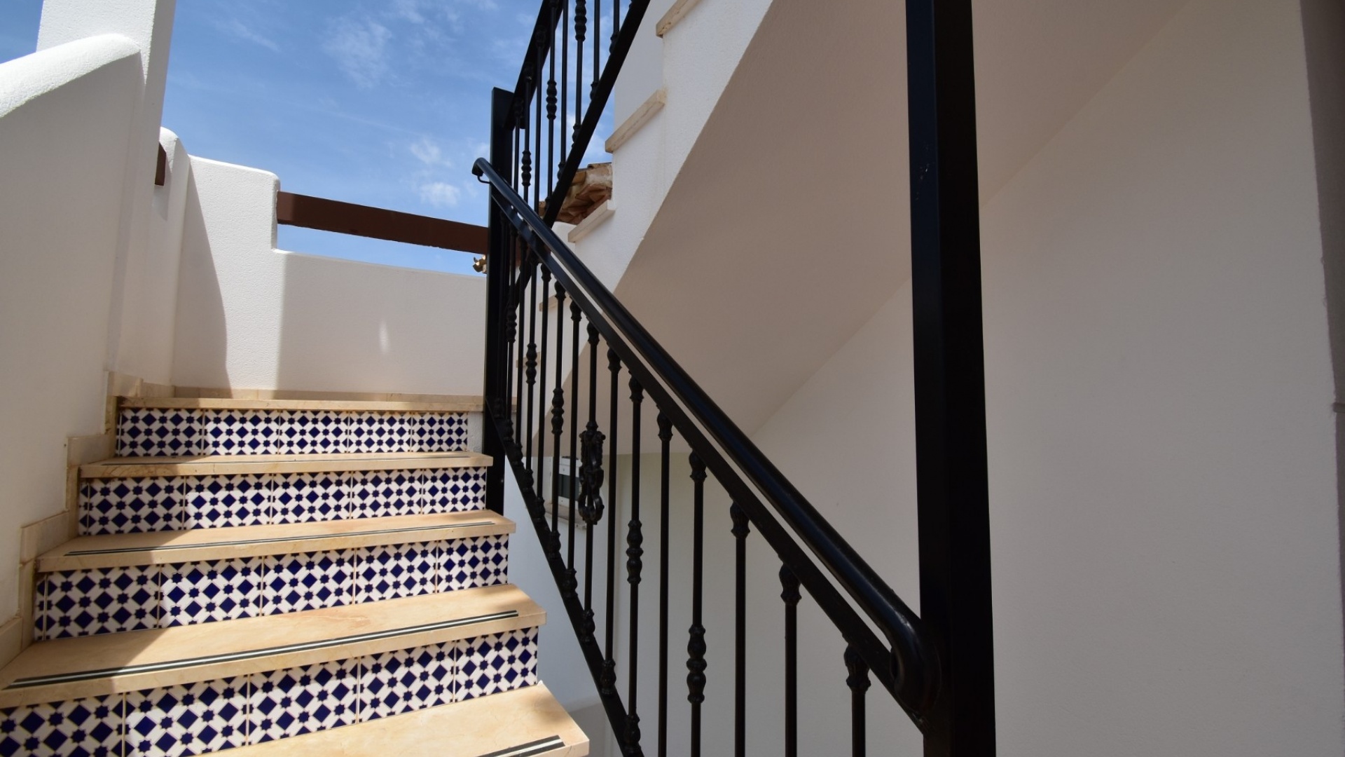 Resale - Apartment - Villamartin
