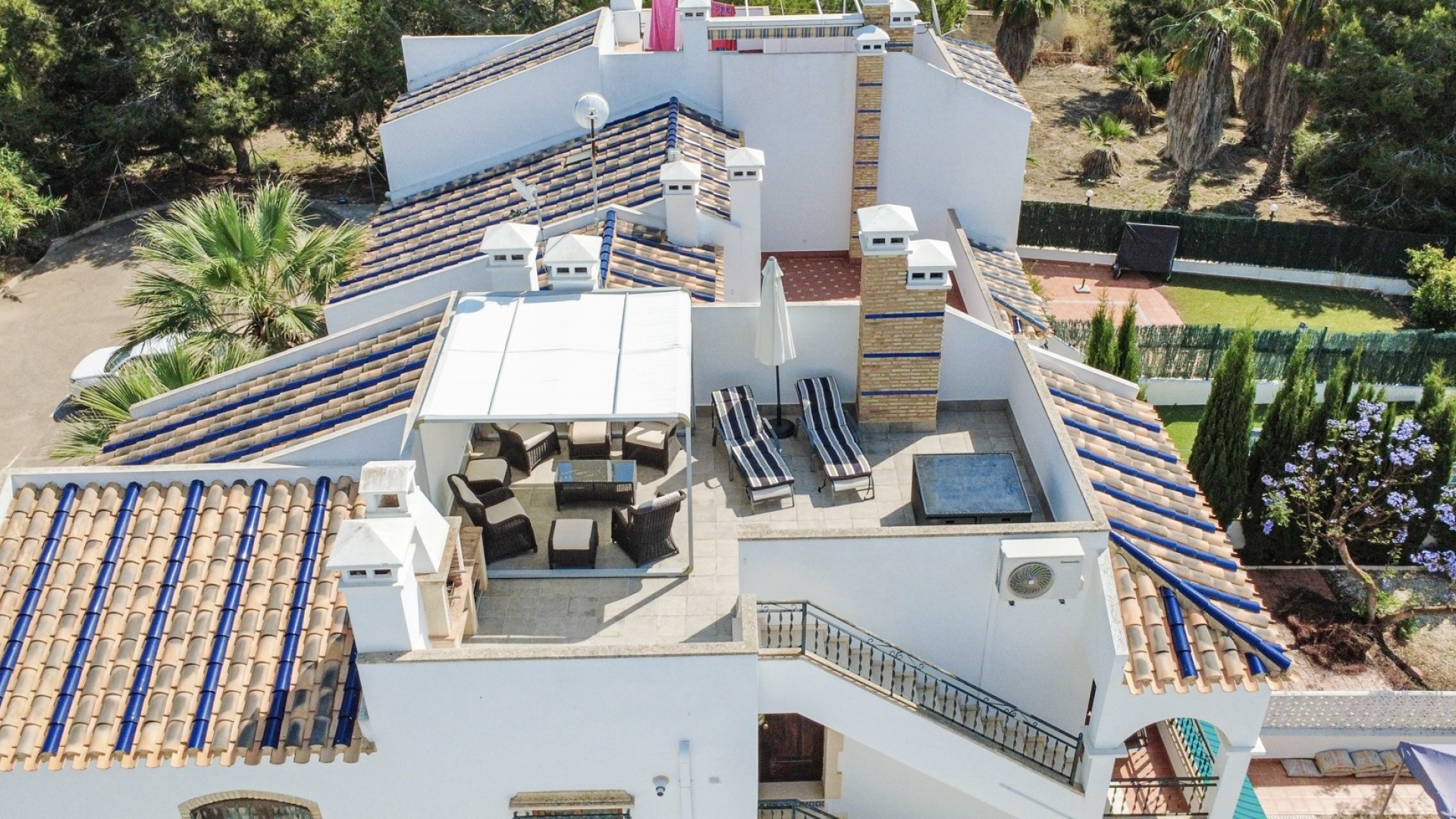 Resale - Apartment - Villamartin