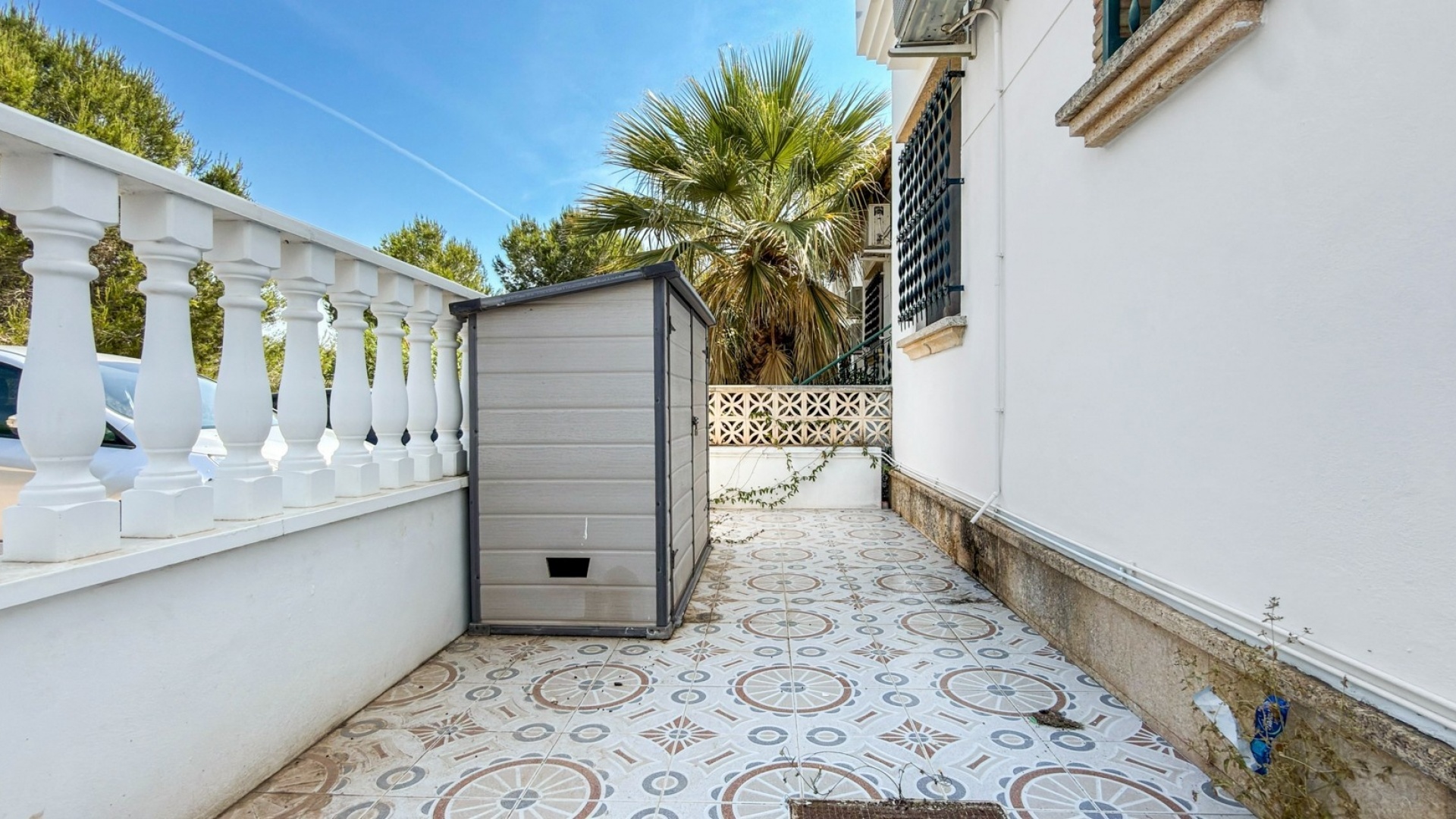Resale - Apartment - Villamartin