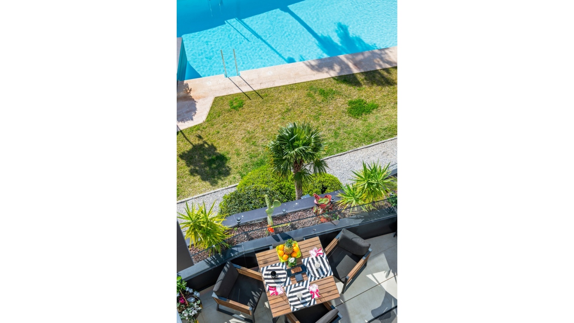 Resale - Apartment - Villamartin