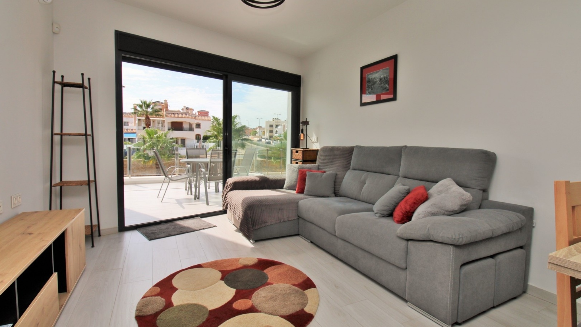 Resale - Apartment - Villamartin