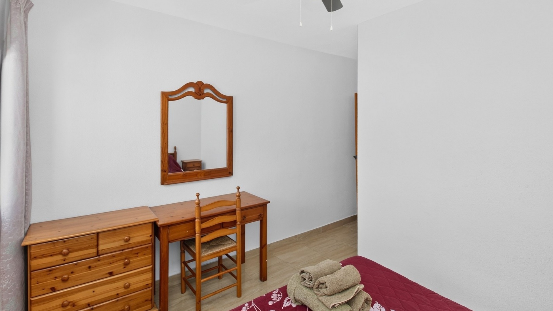 Resale - Apartment - Villamartin