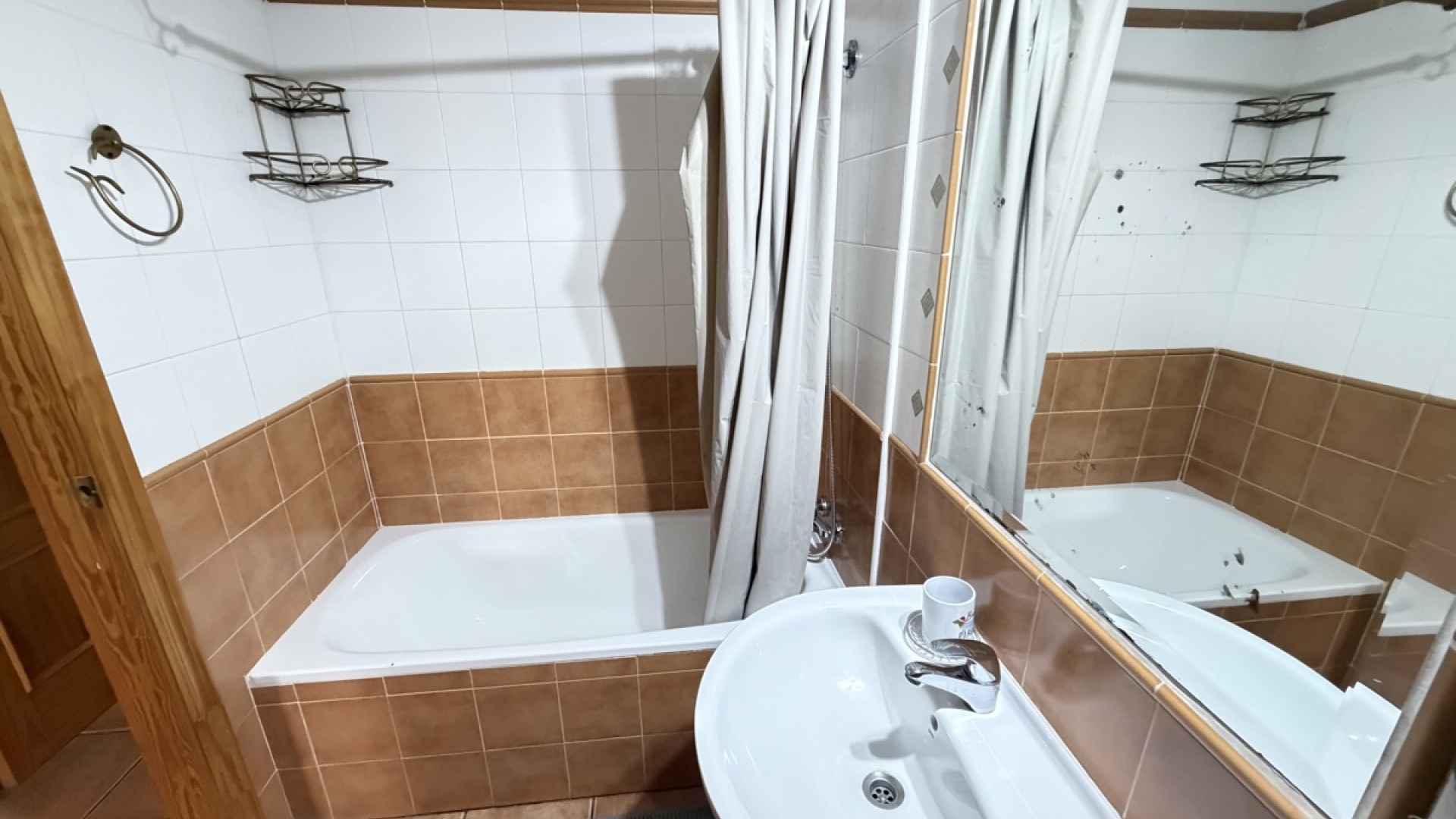 Resale - Bungalow - Cabo Roig