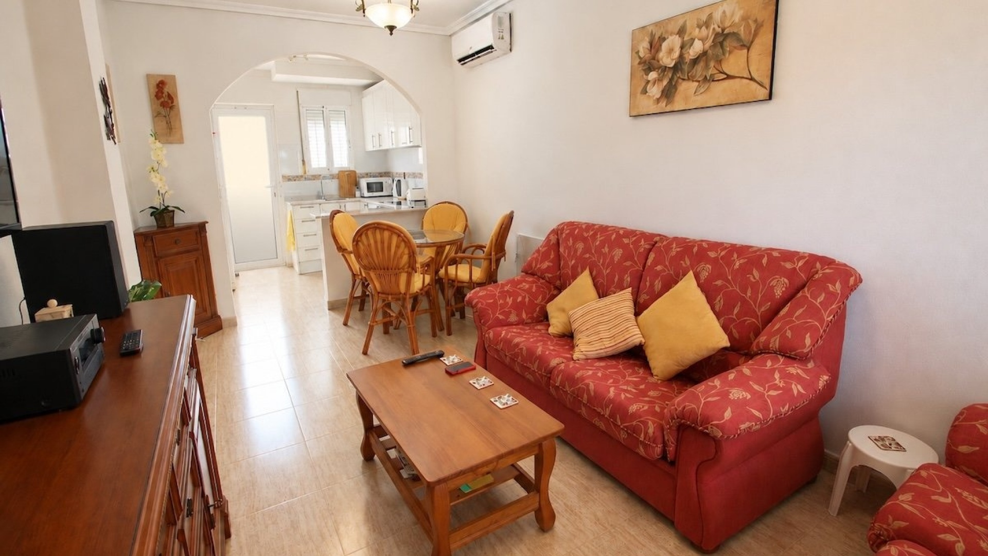 Resale - Bungalow - Daya Nueva