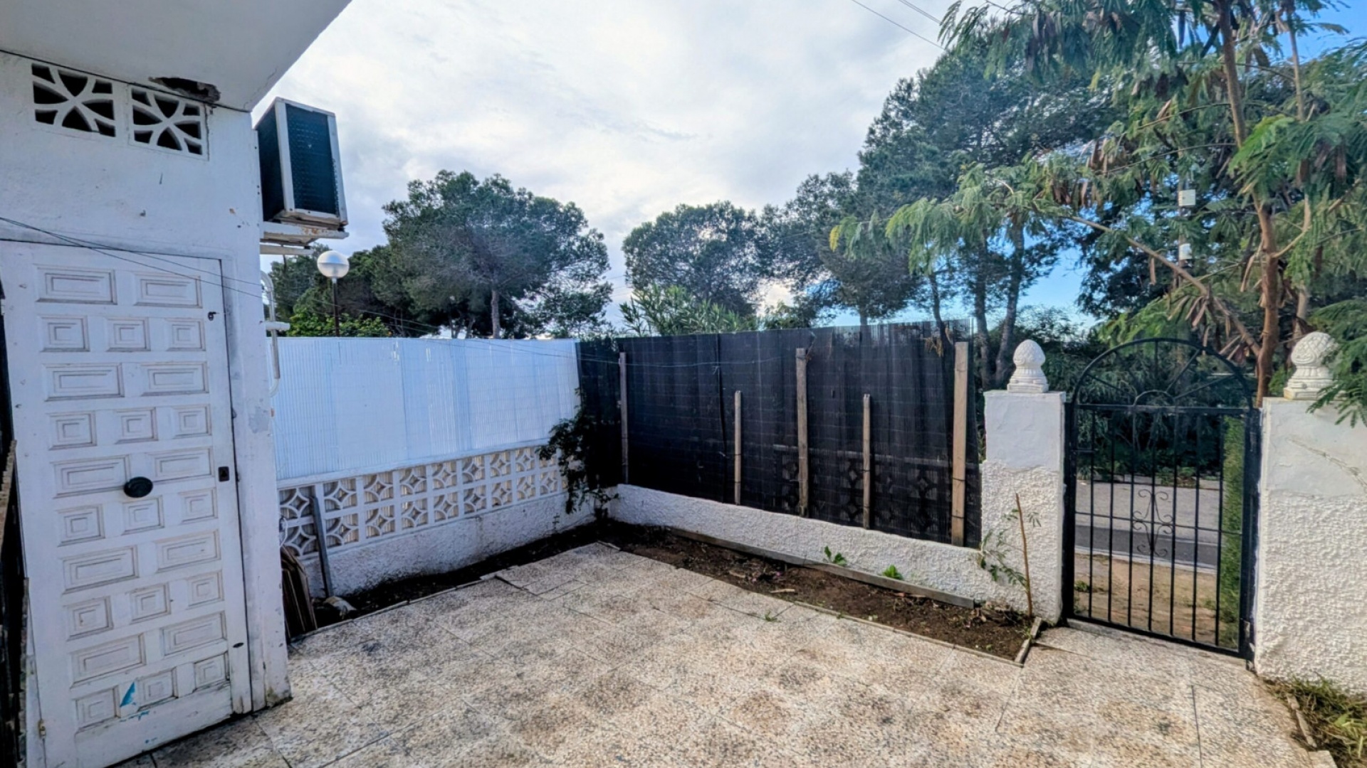 Resale - Bungalow - Guardamar del Segura - Lomas de Polo-Pinomar