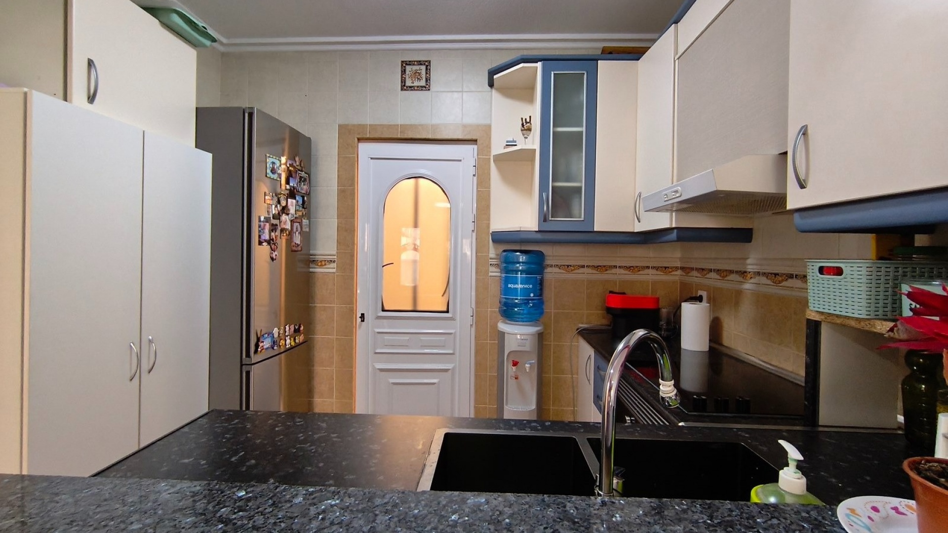 Resale - Bungalow - La Florida  - La Florida