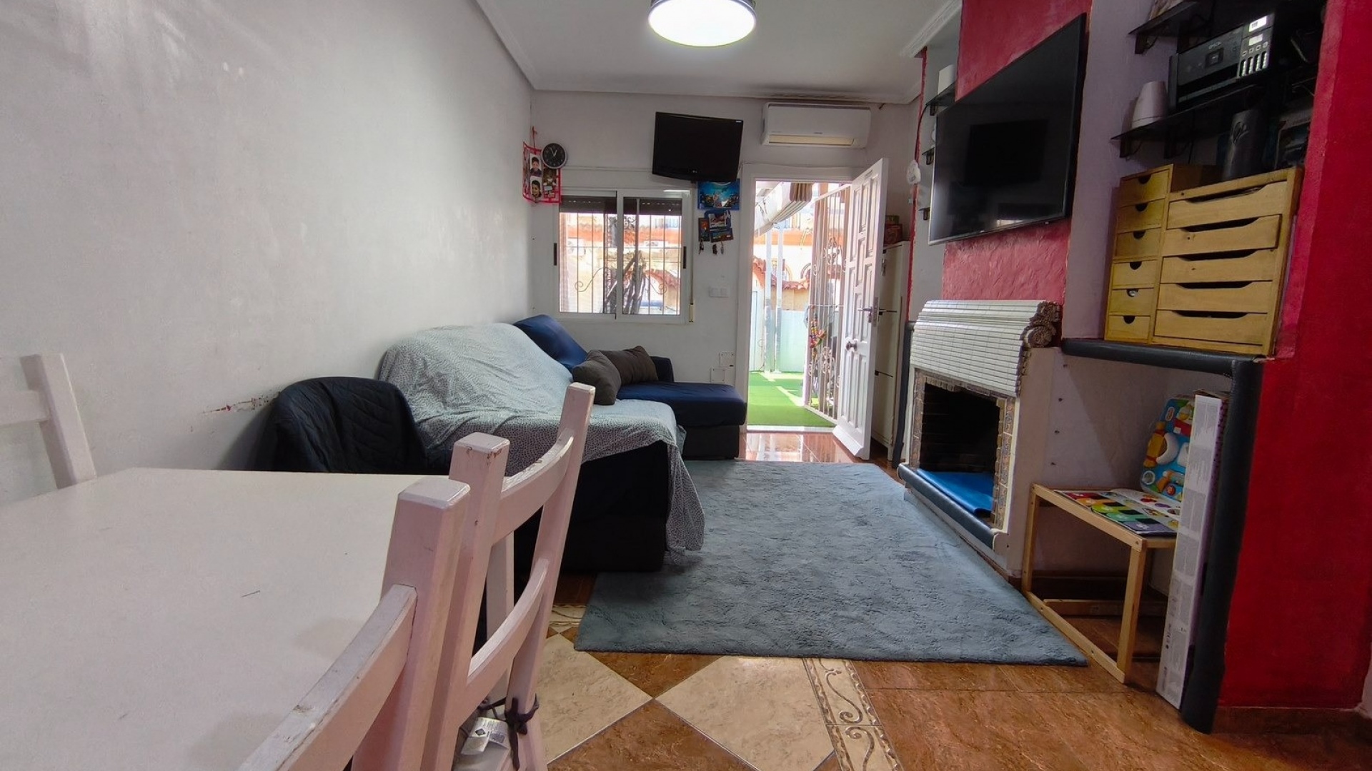 Resale - Bungalow - La Florida  - La Florida