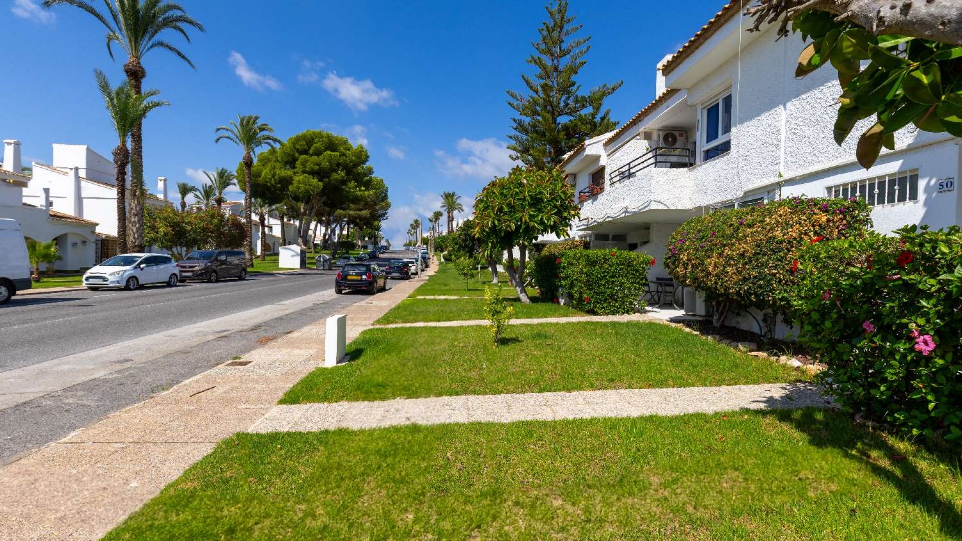 Resale - Bungalow - Orihuela - Orihuela Costa