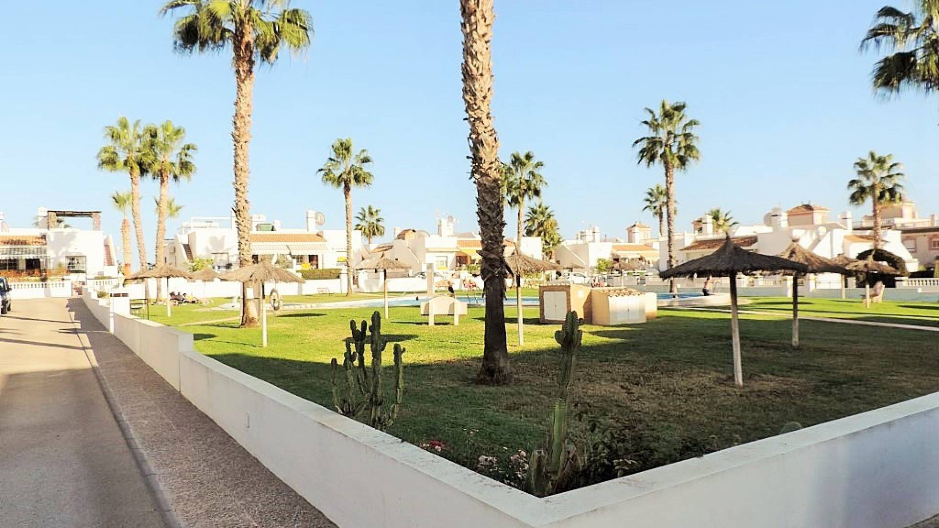 Resale - Bungalow - Playa Flamenca - jumilla