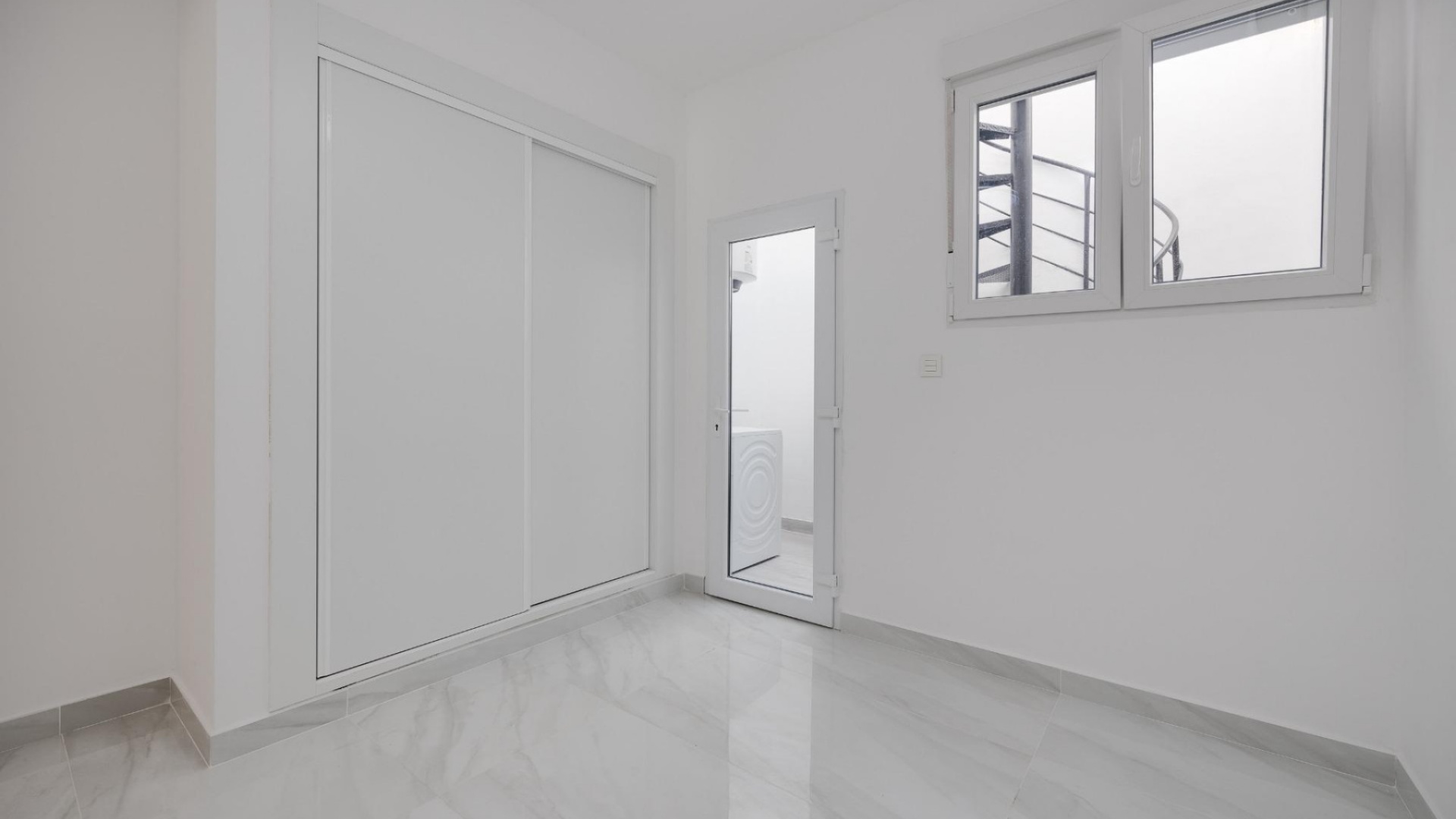 Resale - Bungalow - Playa Flamenca - las chismosas