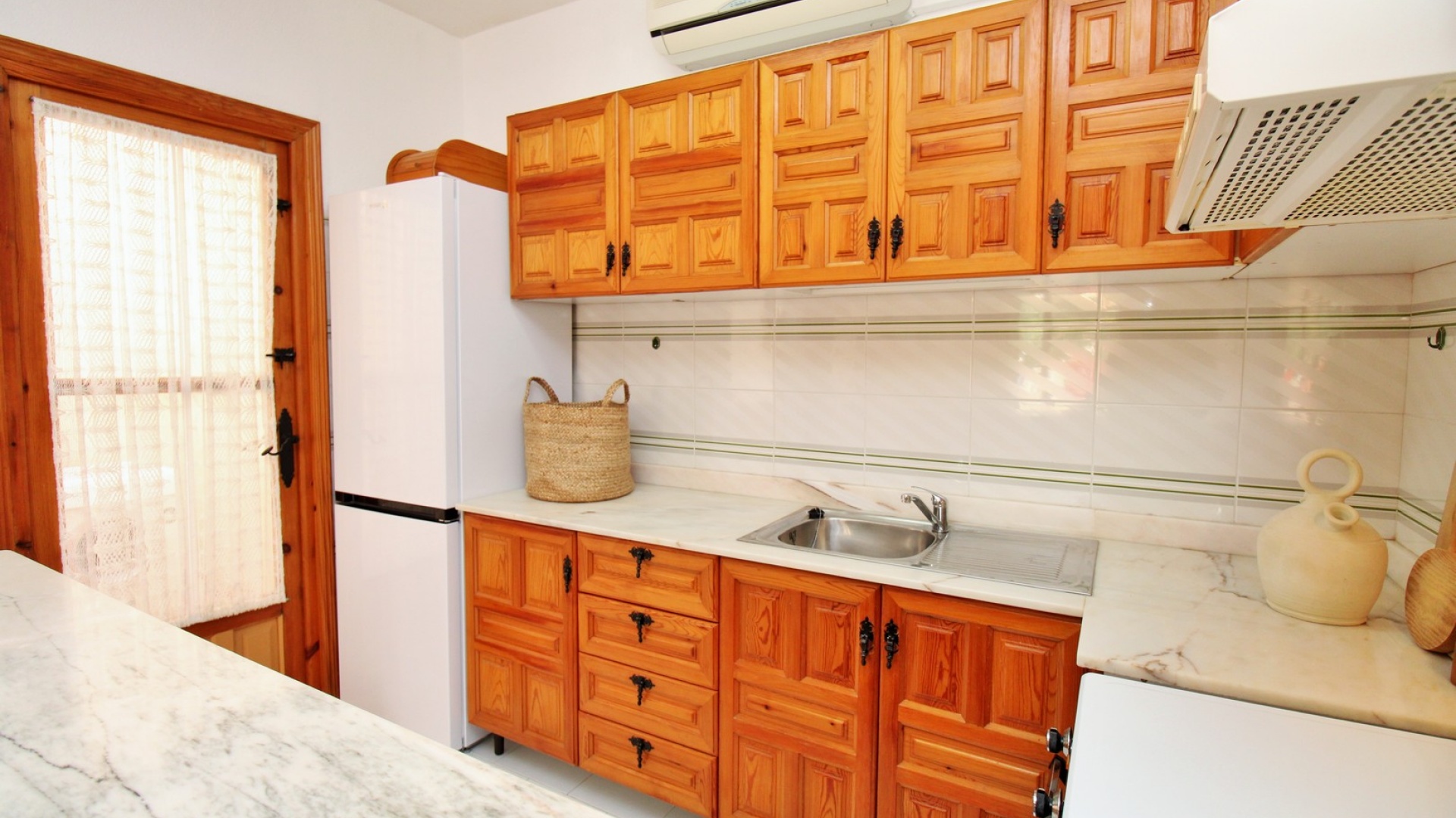 Resale - Bungalow - Playa Flamenca - las chismosas