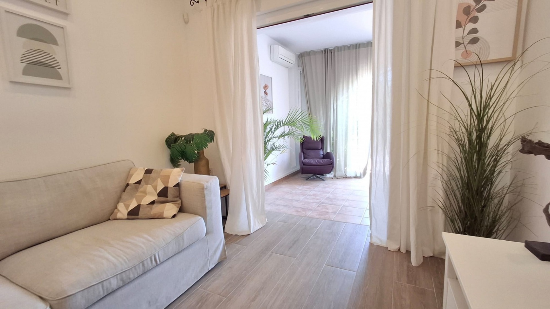 Resale - Bungalow - Playa Flamenca - las chismosas