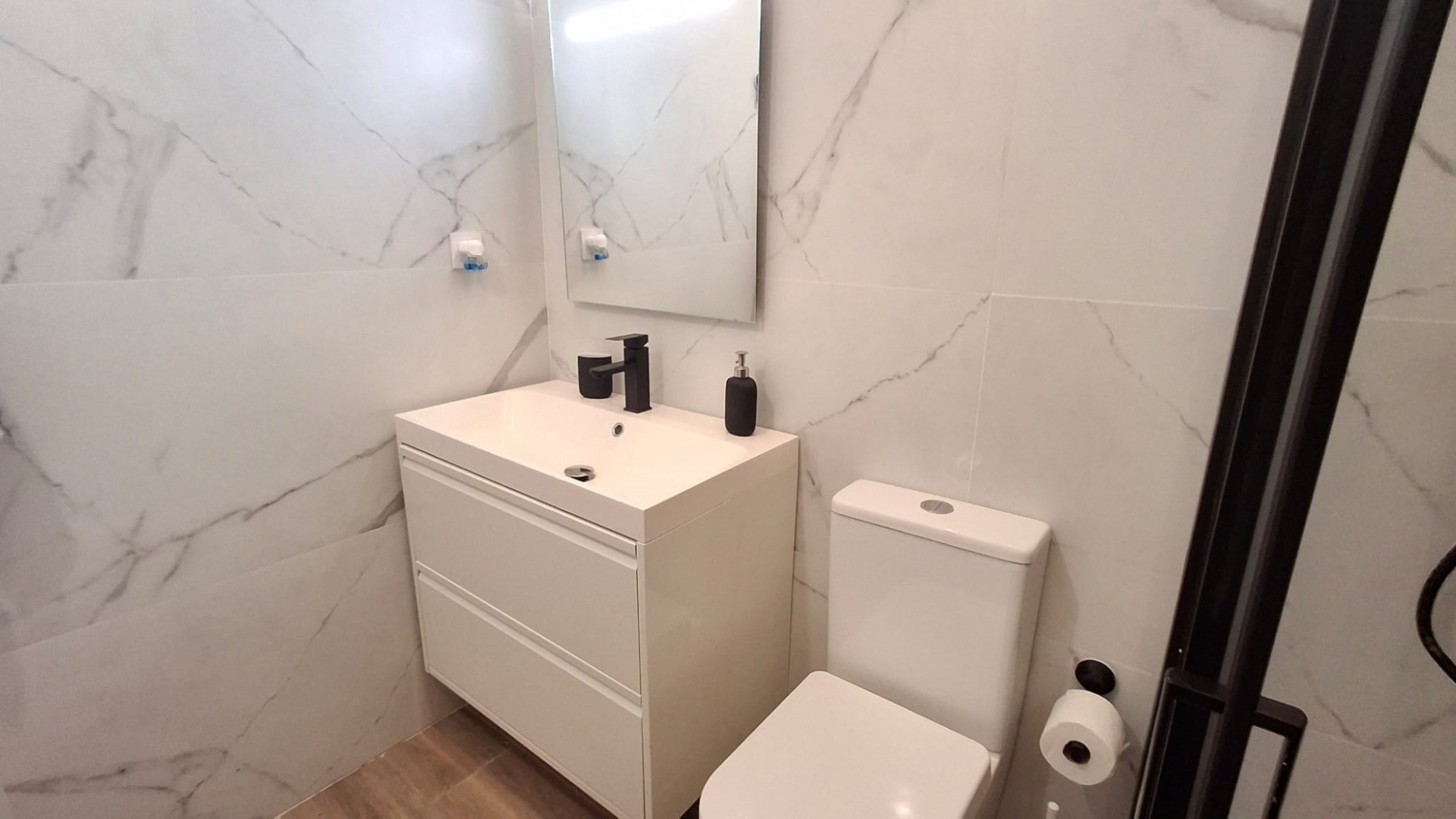Resale - Bungalow - Playa Flamenca - las chismosas