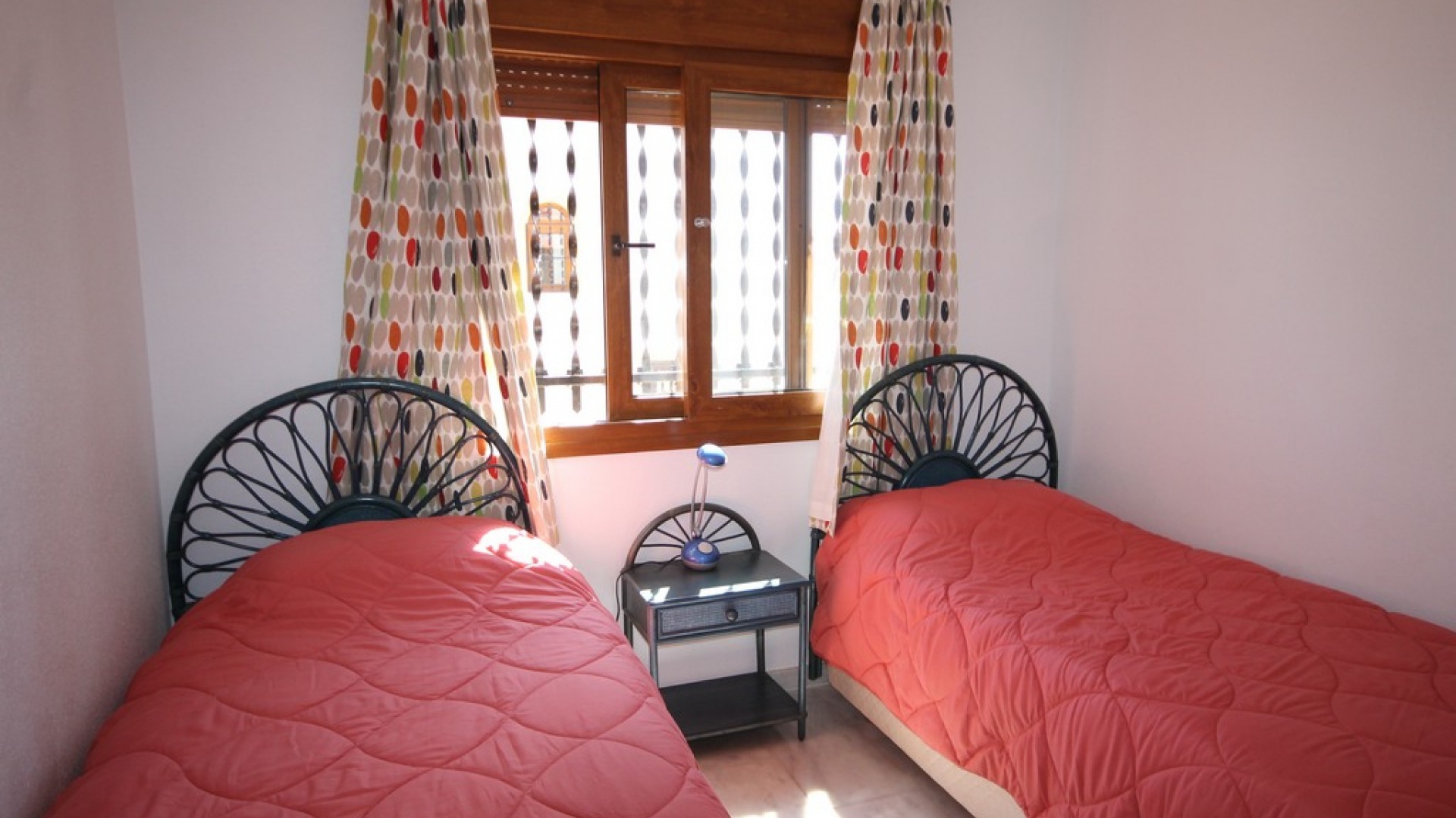 Resale - Bungalow - San Miguel de Salinas - La Canada