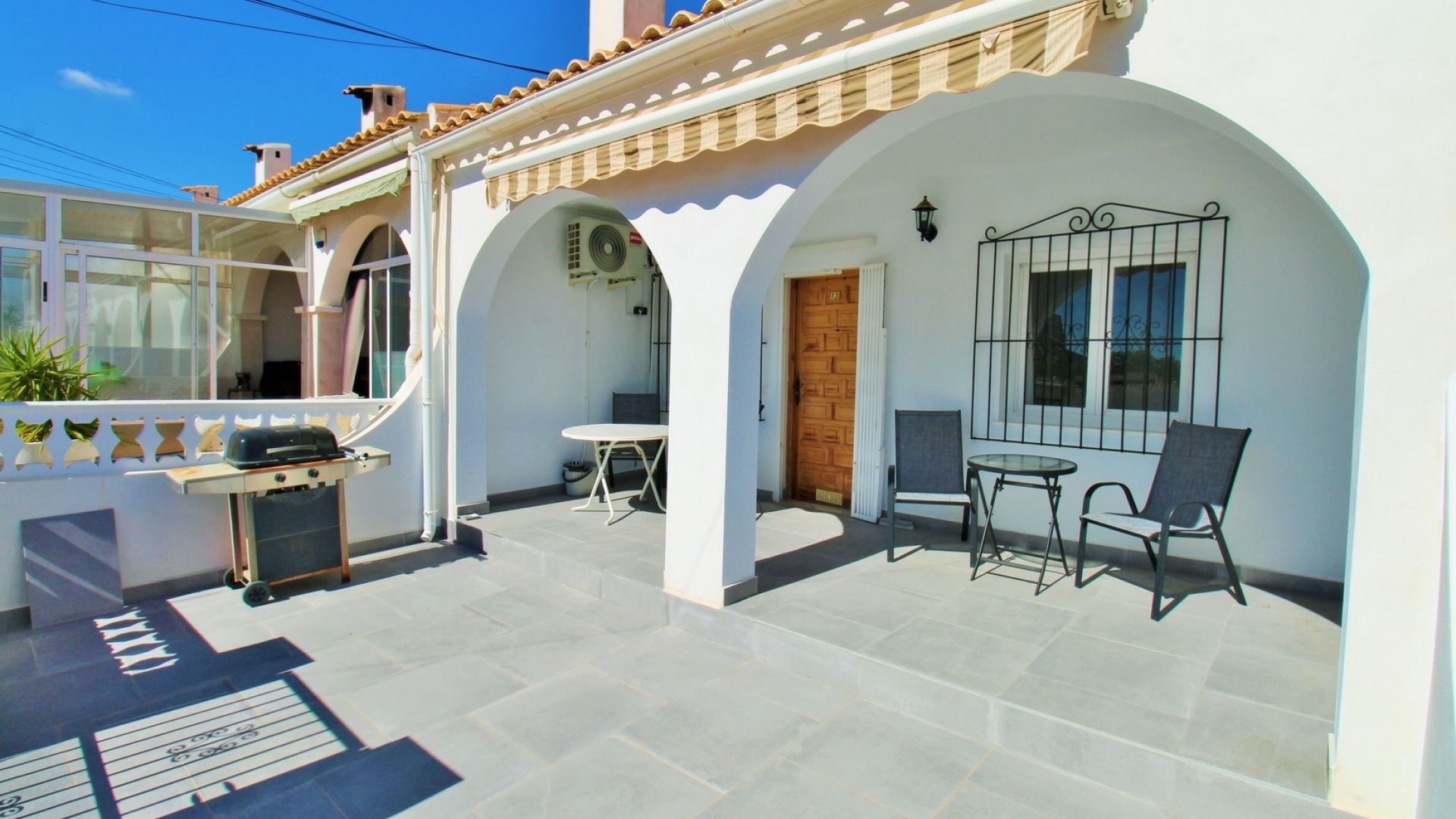 Resale - Bungalow - Villamartin - La Fuente