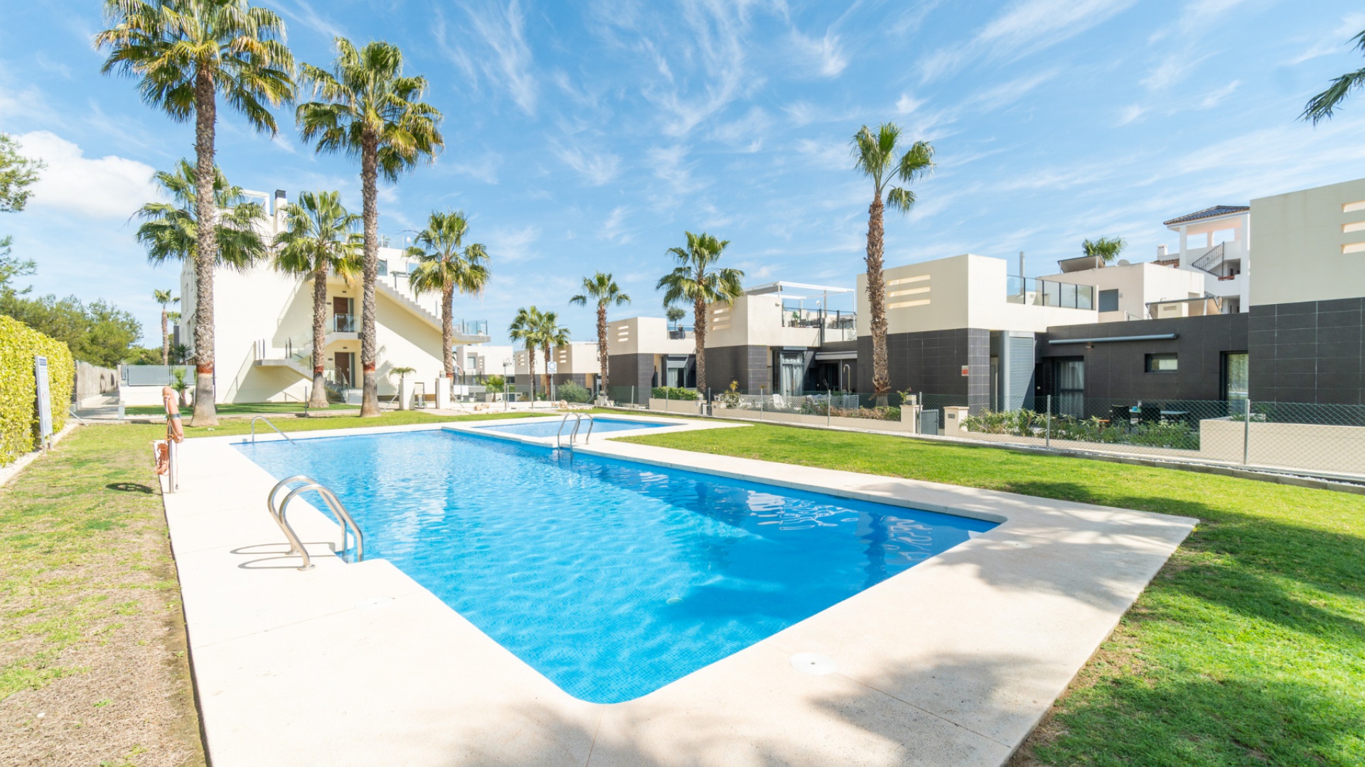 Resale - Bungalow - Villamartin - La Fuente