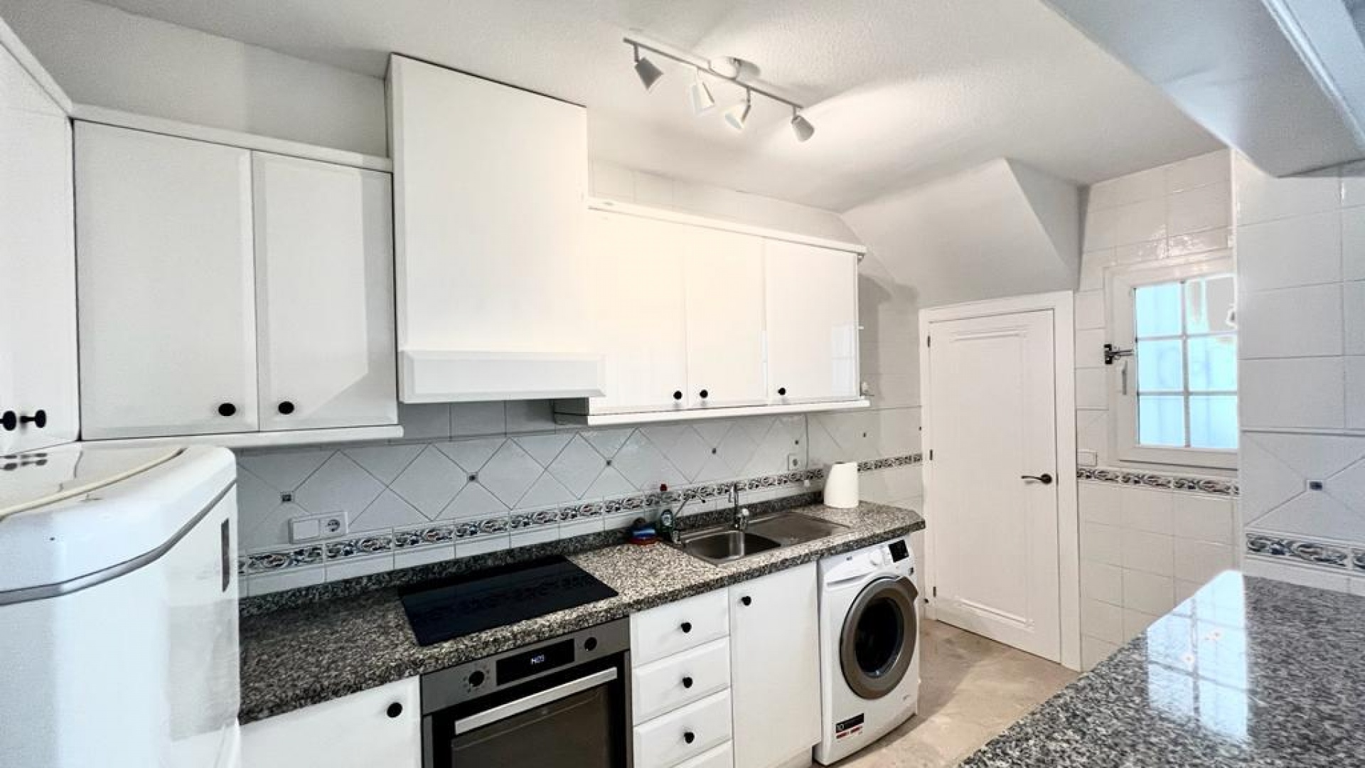 Resale - Bungalow - Villamartin - rioja