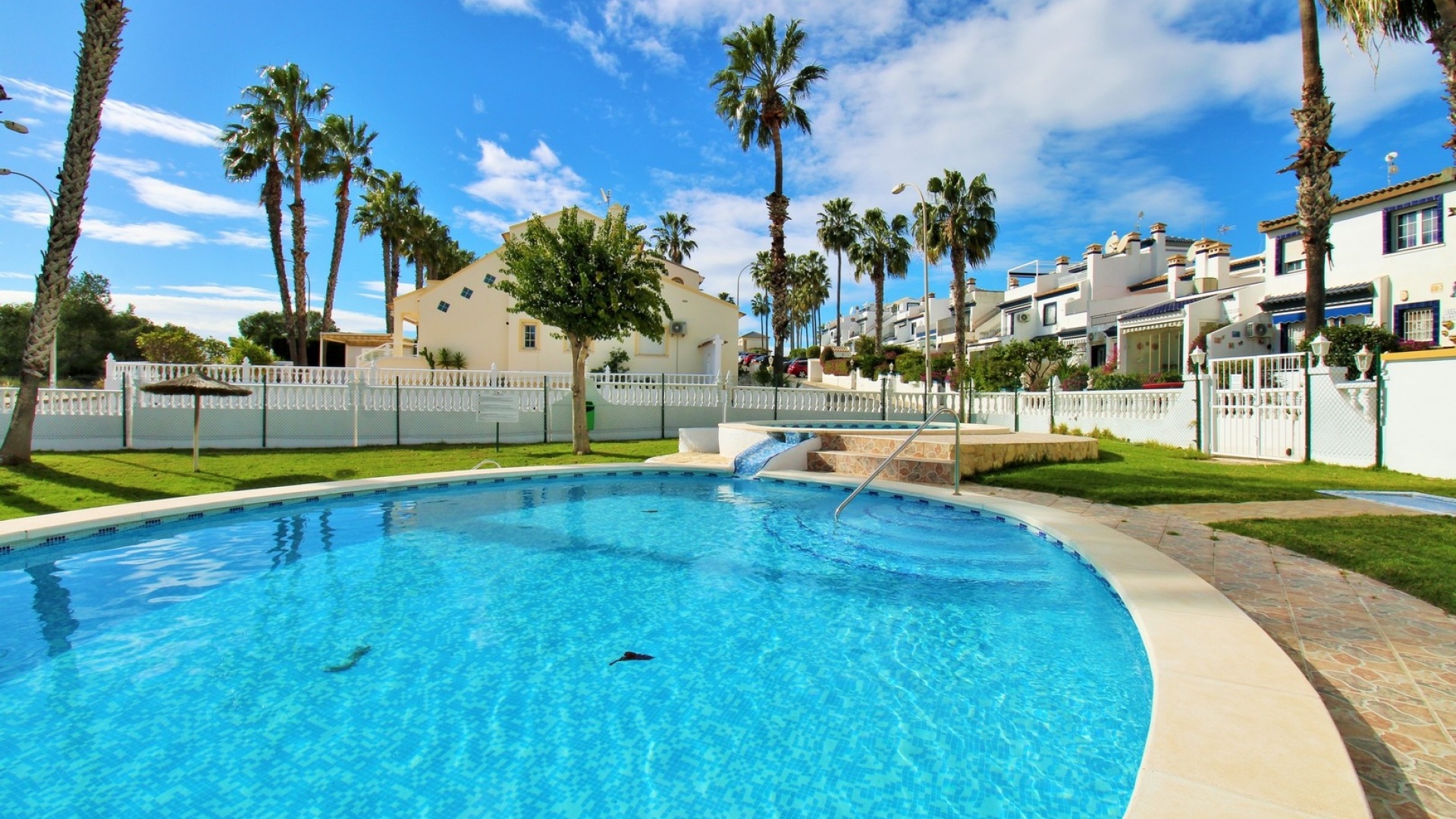 Resale - Bungalow - Villamartin - rioja