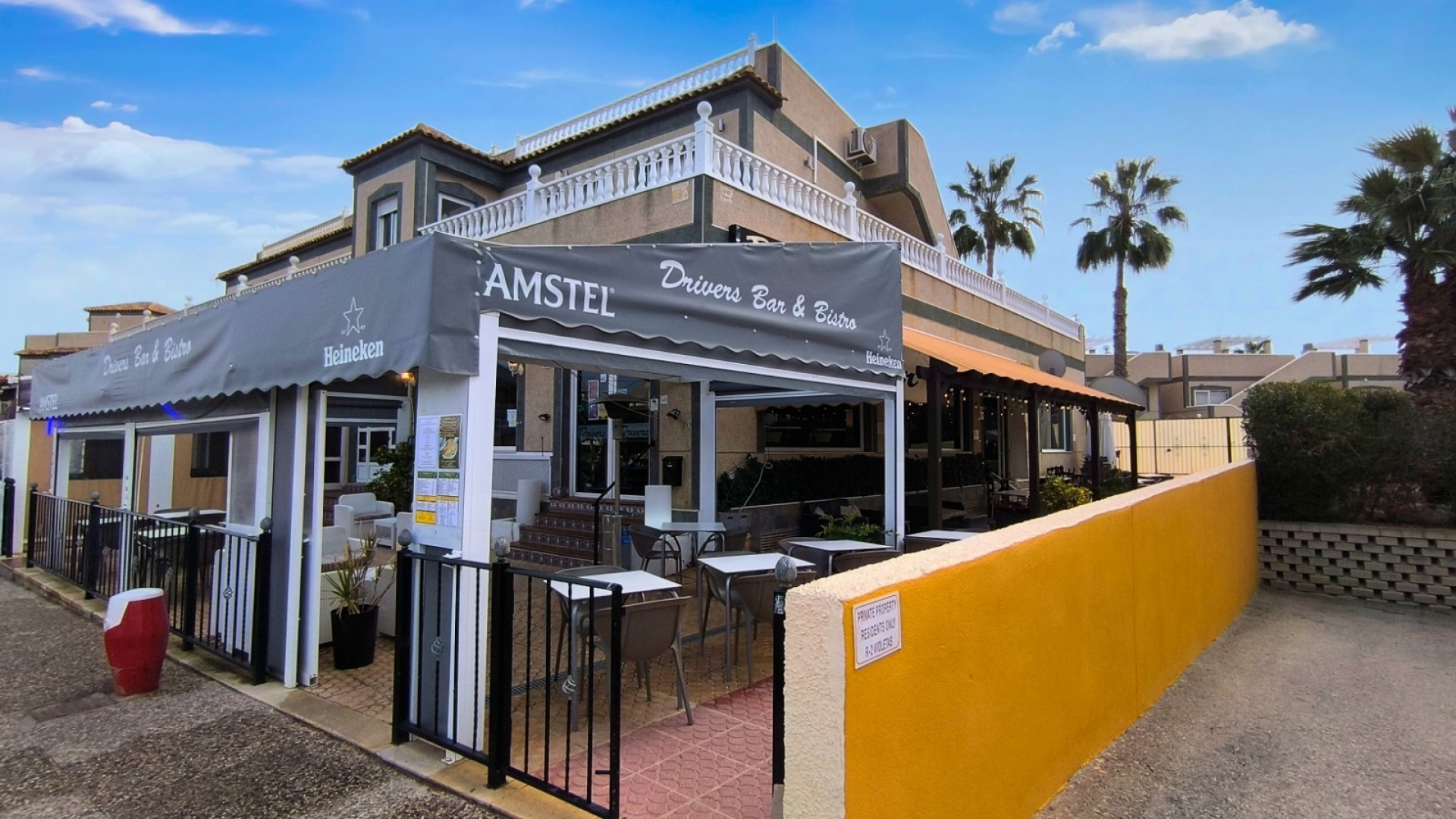 Resale - Commercial - Villamartin