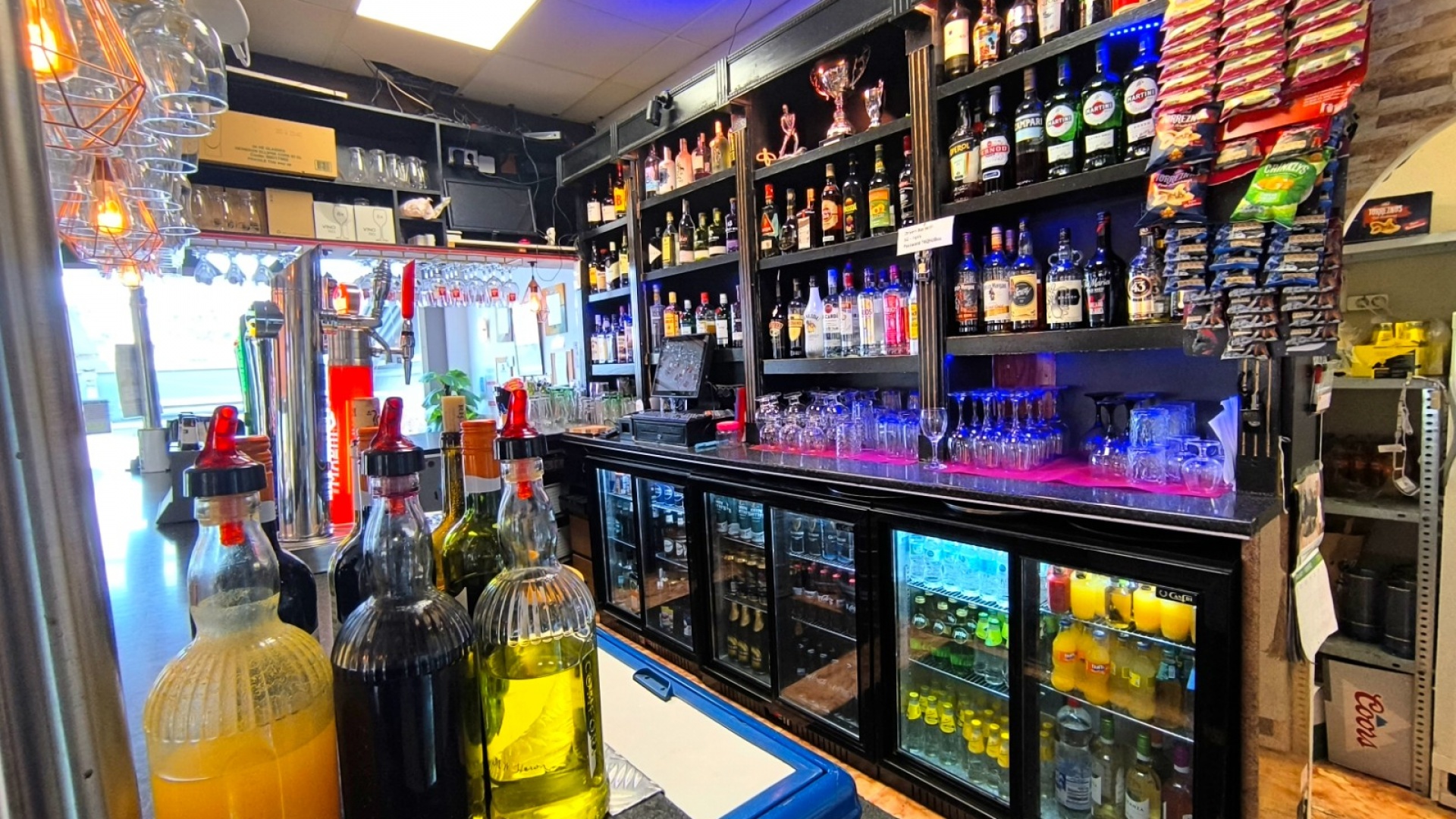 Resale - Commercial - Villamartin