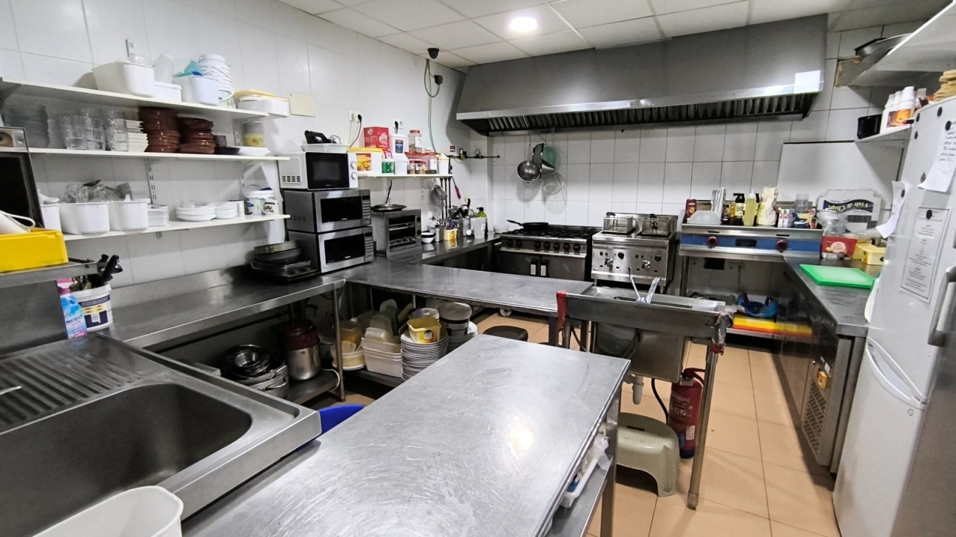 Resale - Commercial - Villamartin