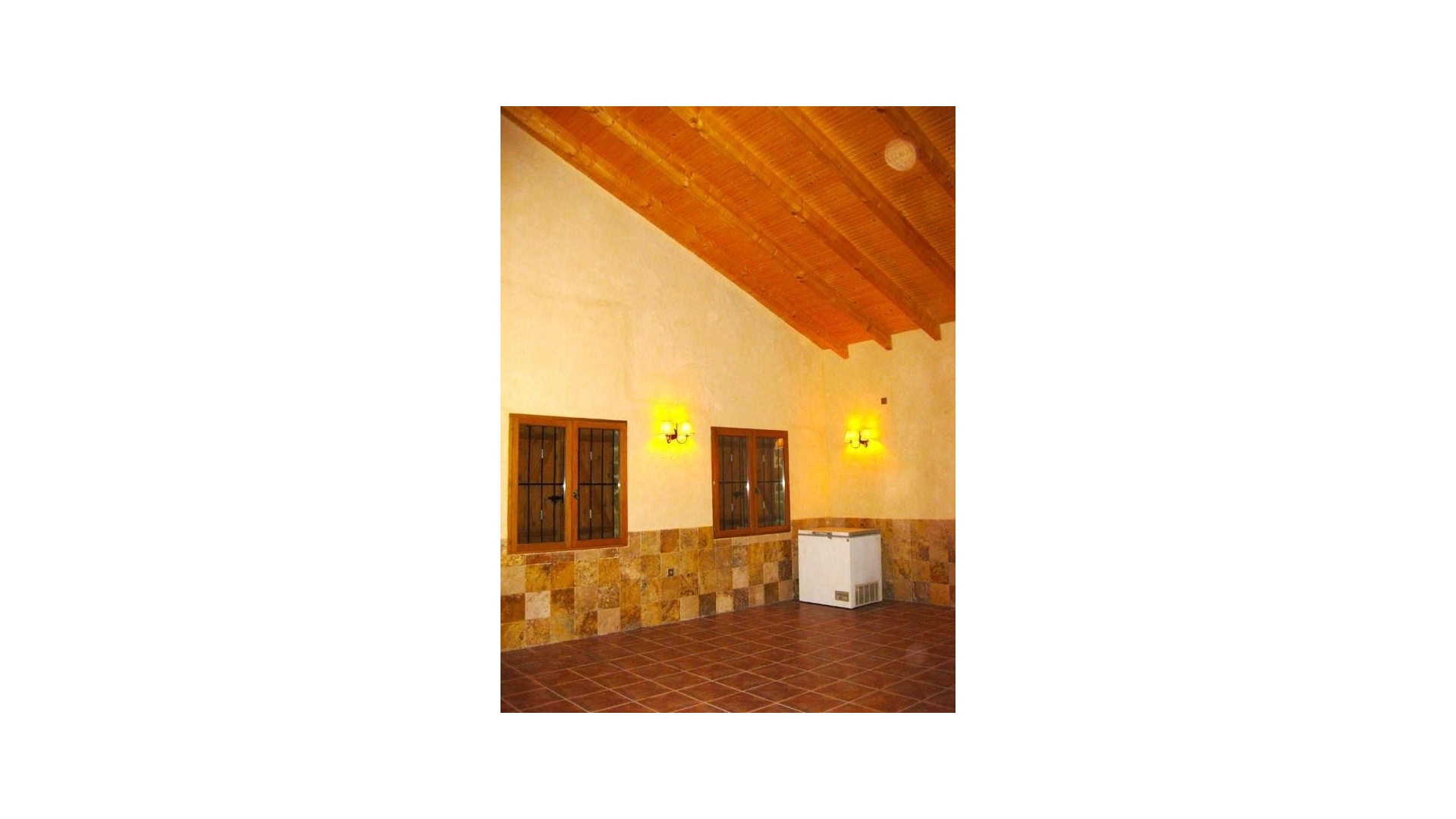 Resale - Country Property - Benferri