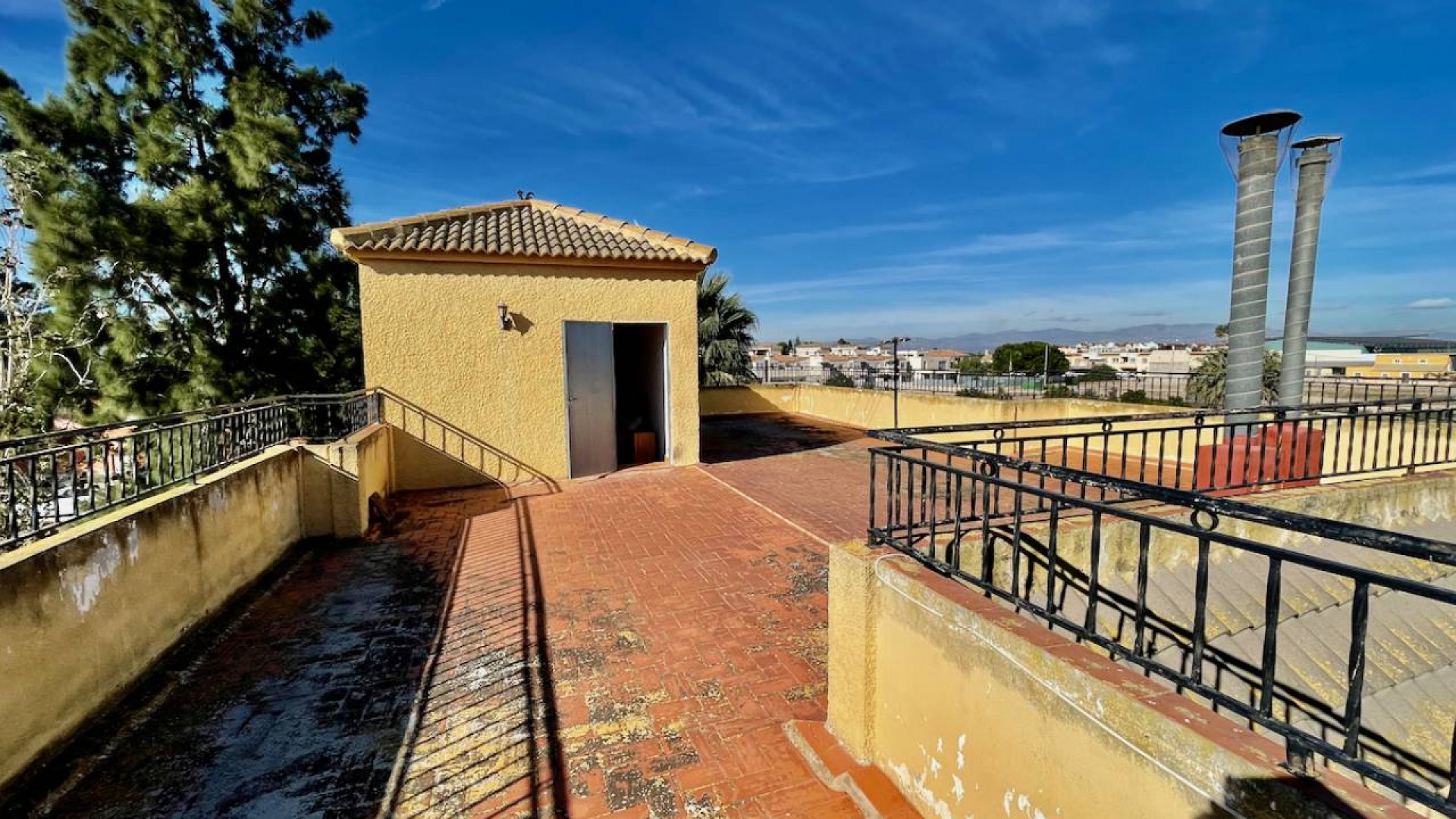 Resale - Country Property - Daya Nueva