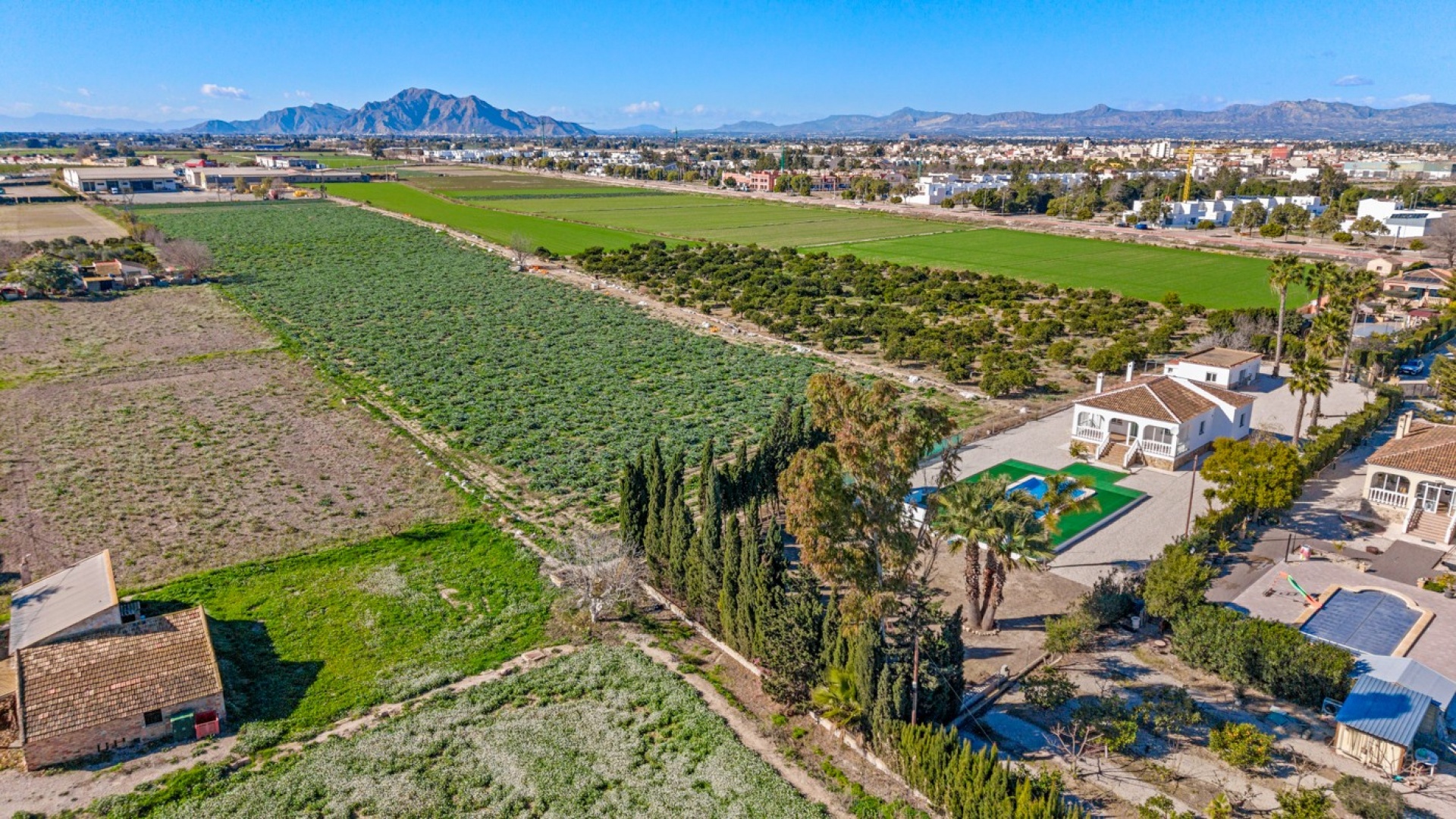 Resale - Country Property - Dolores