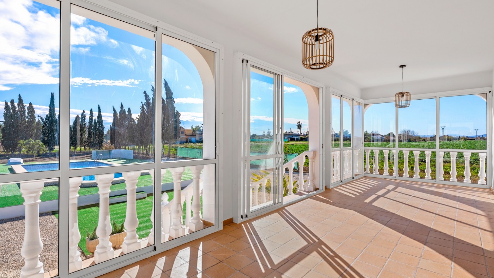 Resale - Country Property - Dolores