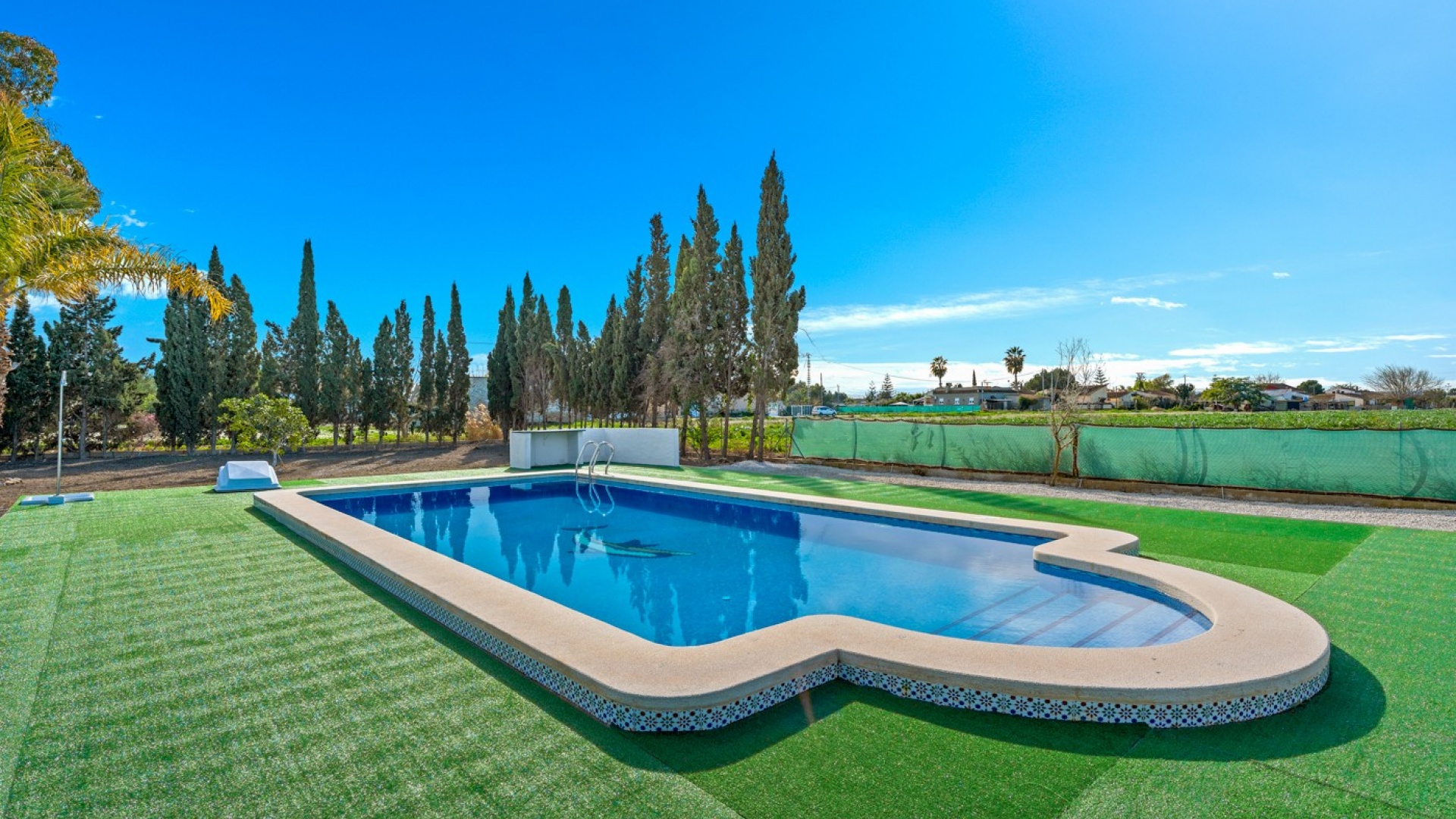 Resale - Country Property - Dolores