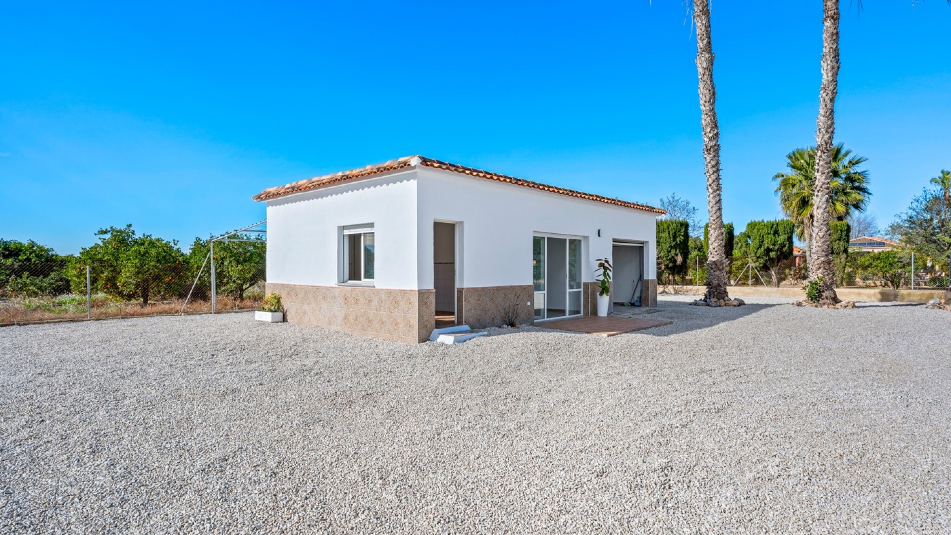 Resale - Country Property - Dolores