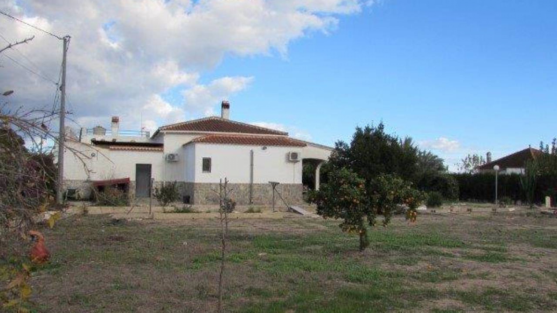 Resale - Country Property - Dolores