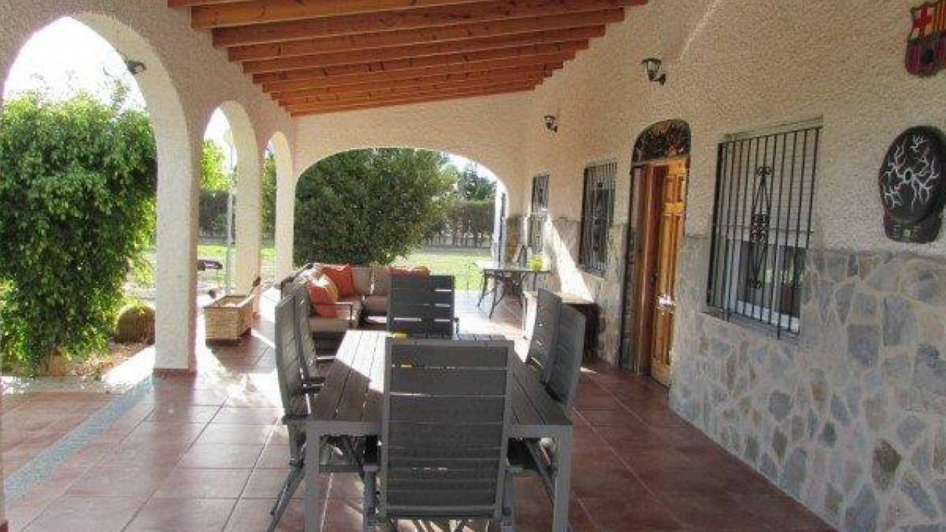 Resale - Country Property - Dolores