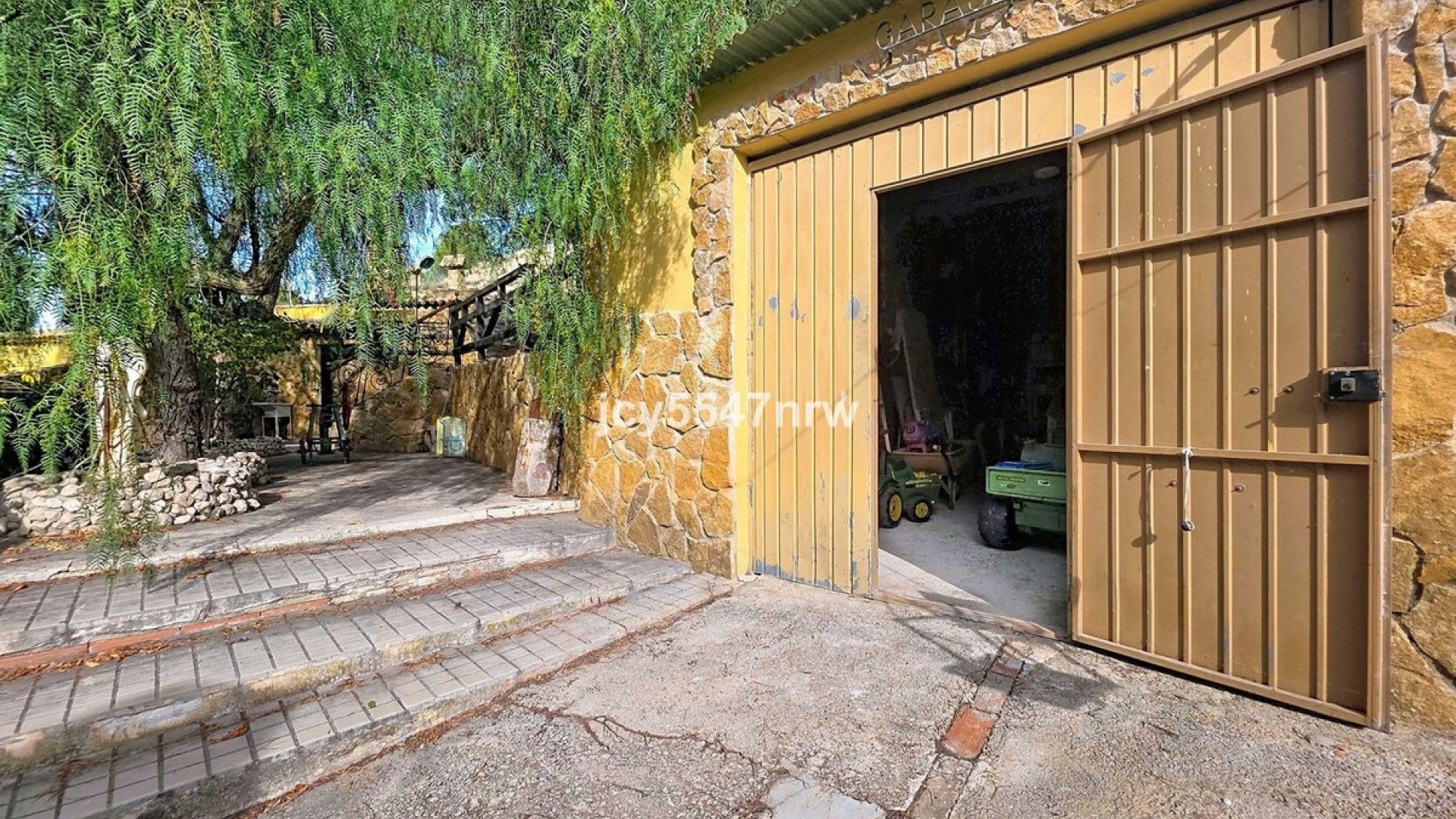 Resale - Country Property - Pinoso - Pinoso Centro
