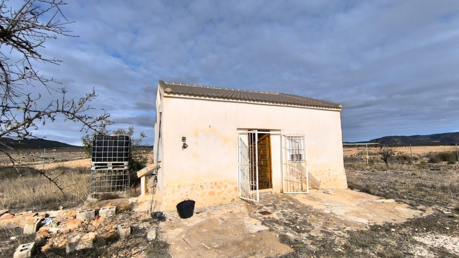 Resale - Country Property - Yecla - Yecla Centro